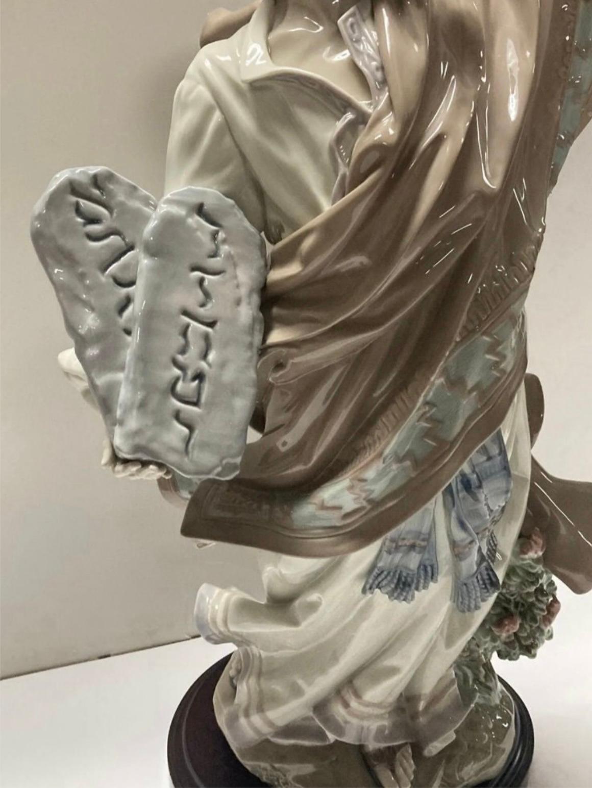 “Lladro Porcelain Figurine MOSES #1811” For Sale 3
