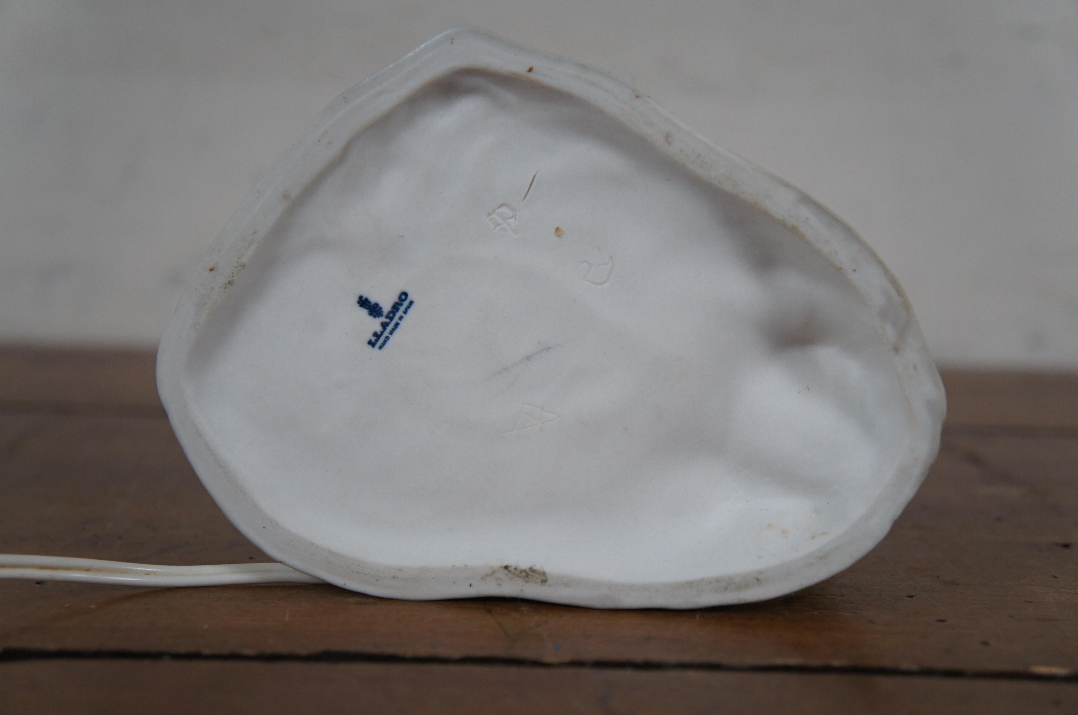 Lladro Angelo pensante seduto Lampada da tavolo in porcellana Fulgencio Garcia 12