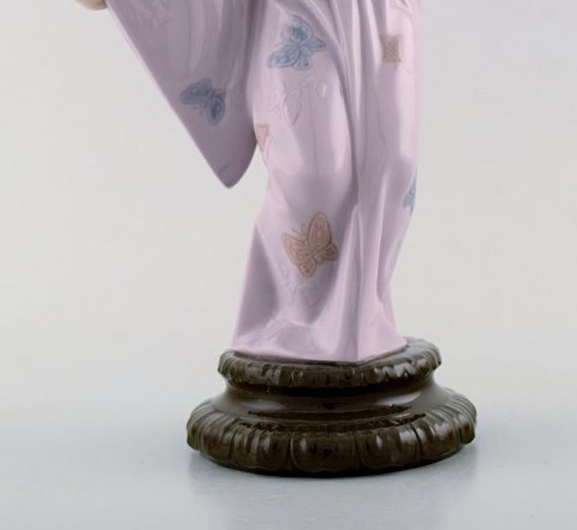 lladro bashful geisha