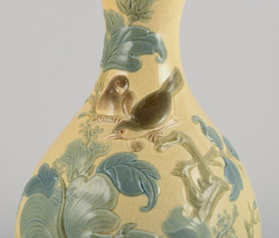 lladro vase with birds