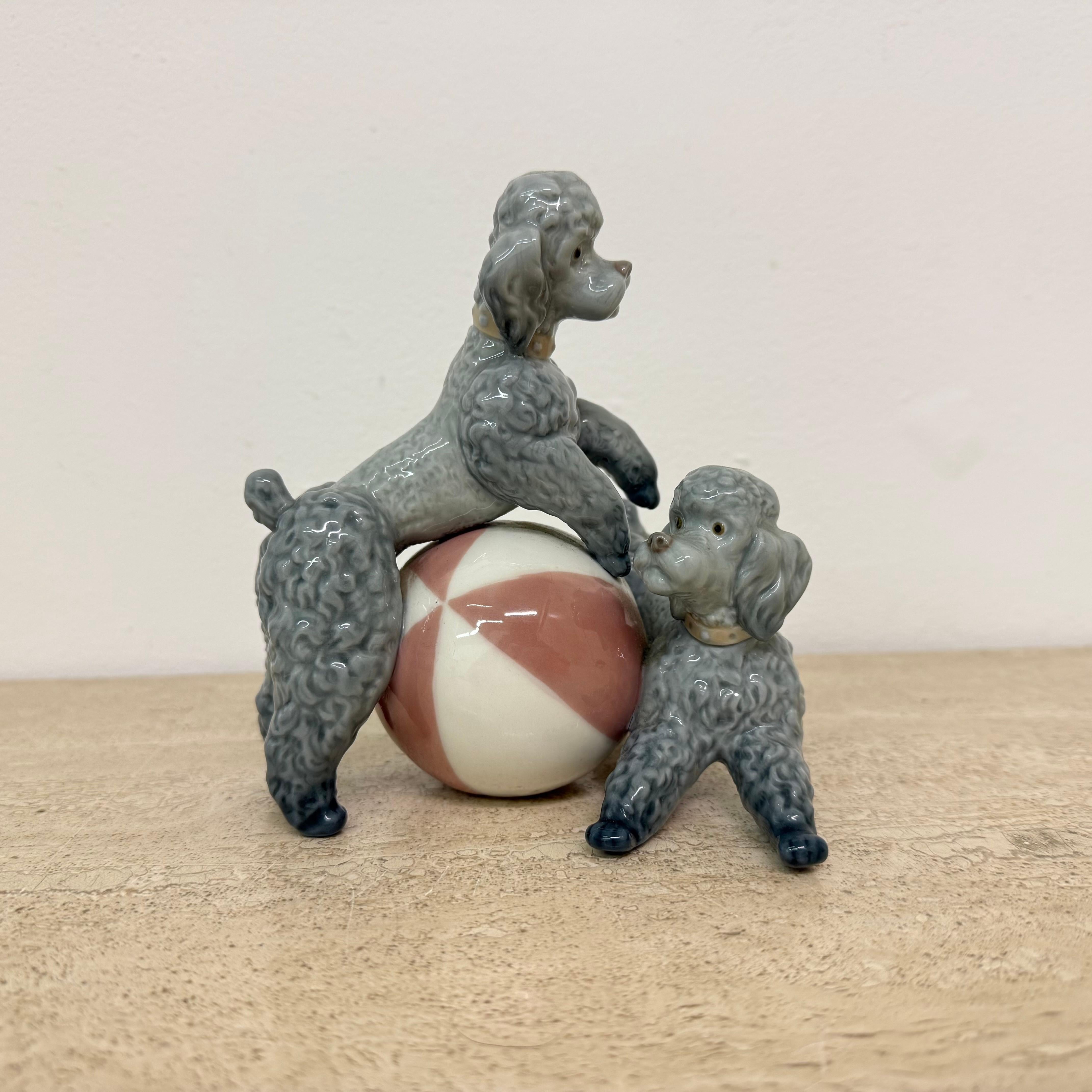 Lladro porcelana española rara escultura caniche Español en venta