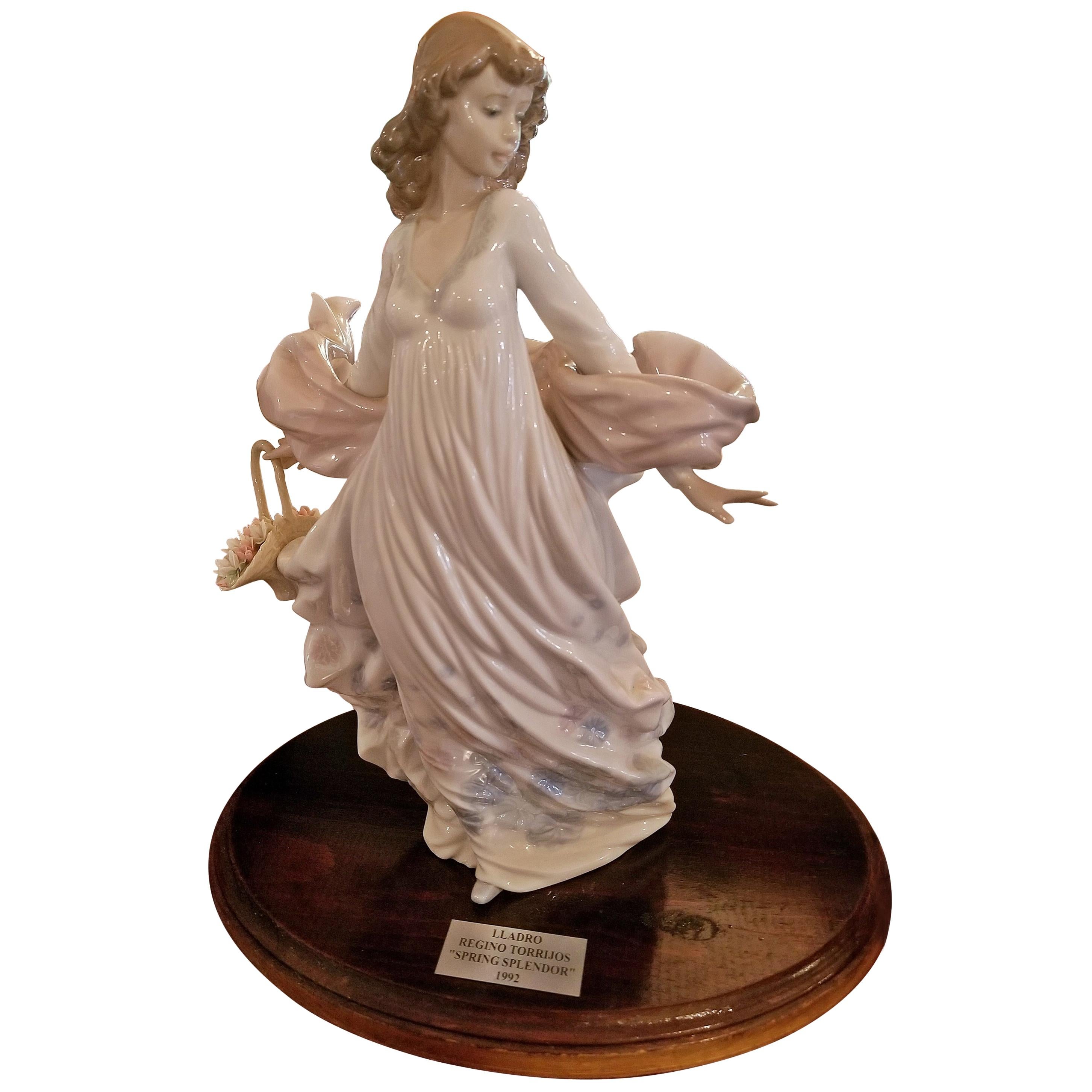 Lladro Spanish Porcelain Figurine of Spring Splendor 'Retired'