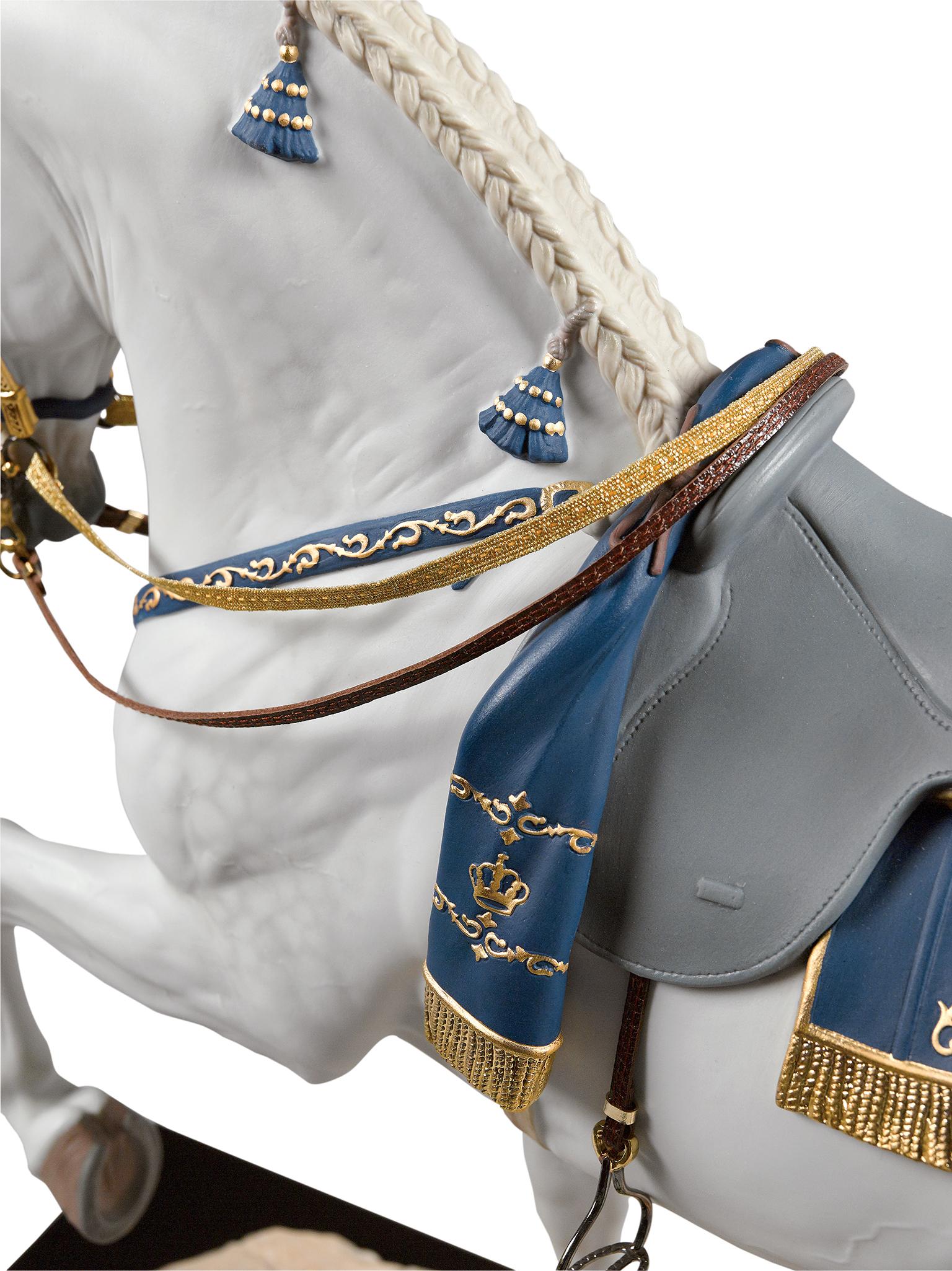 Sculpture Lladró en forme de cheval de pure race espagnole par Ernest Massuet. Édition limitée. en vente 3