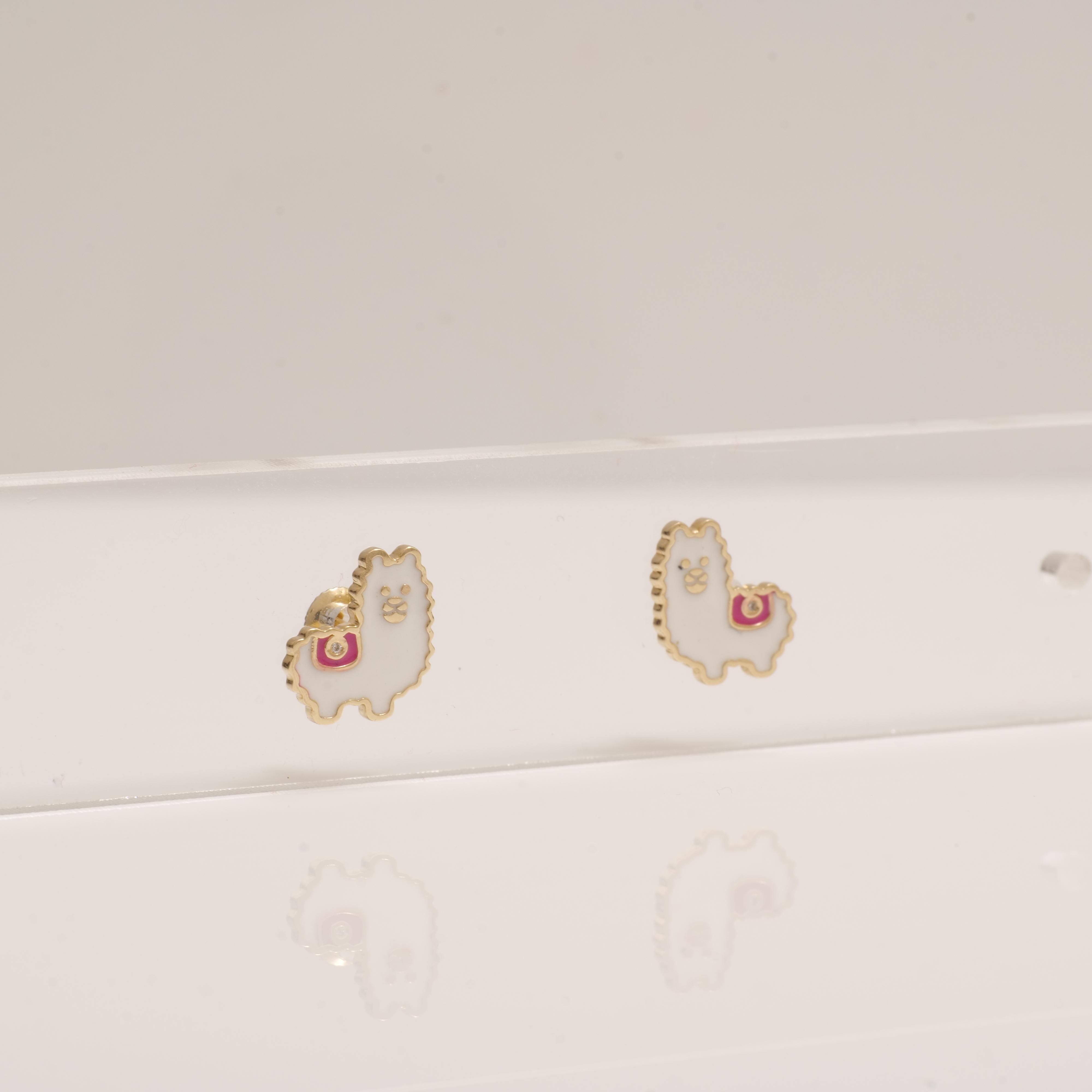 Orecchini con diamanti di lama in oro massiccio 14k (certificati) In condizioni Nuovo in vendita a New Delhi, DL