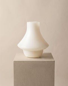Llar Alabaster Table Lamp by Luis Gimeno