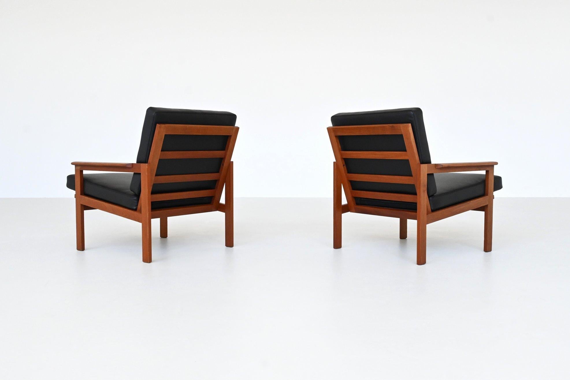 Sedie lounge Wikkelso Capella in teak Niels Eilersen Danimarca 1960 in vendita 1