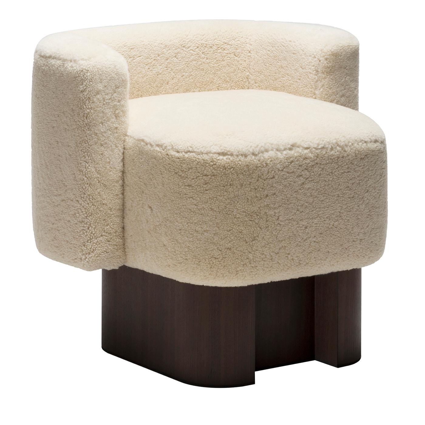 Lloyd Armchair - White by Giobagnara In New Condition For Sale In Milan, IT