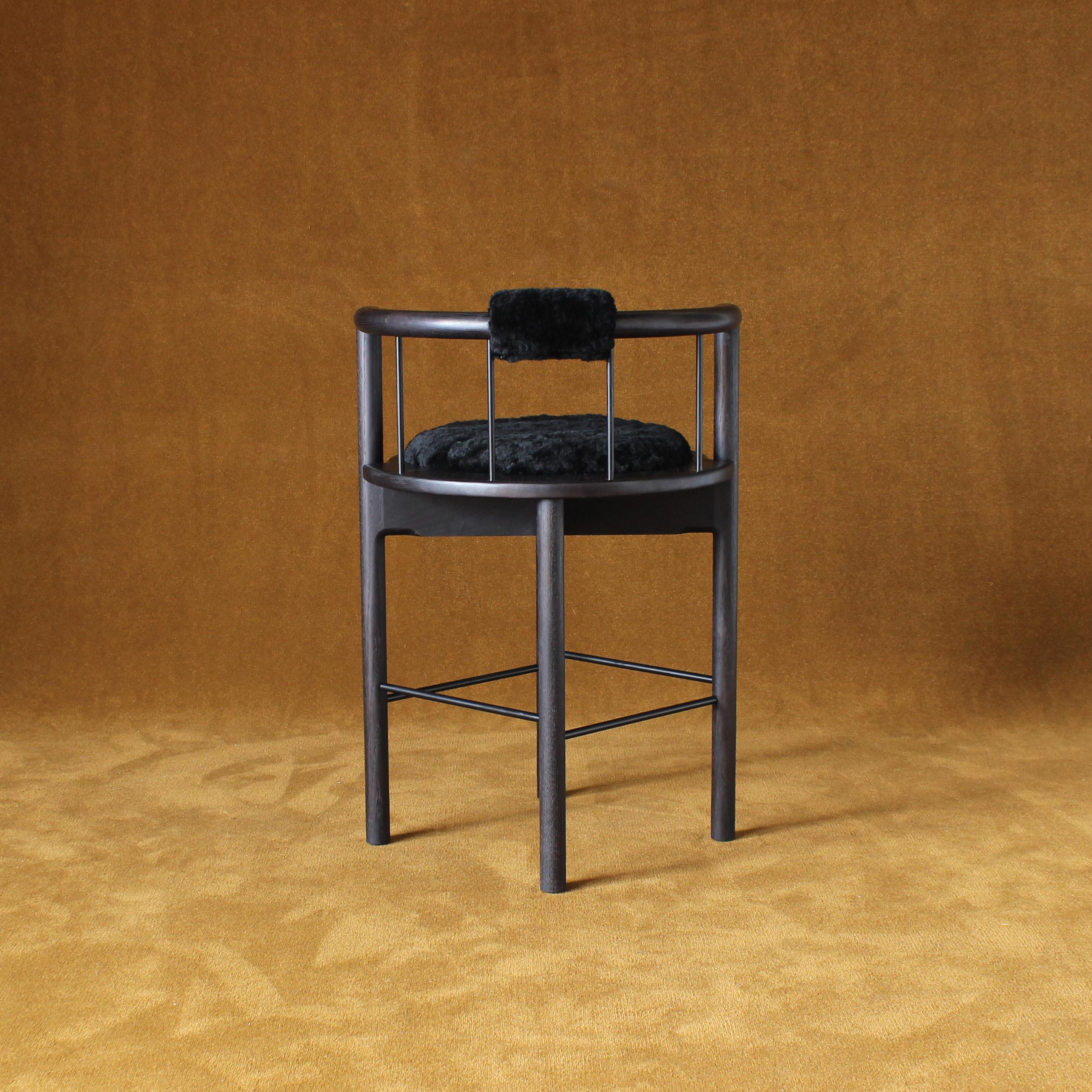 Modern Lloyd Bar Stool with Leather or Shearling Cushion For Sale