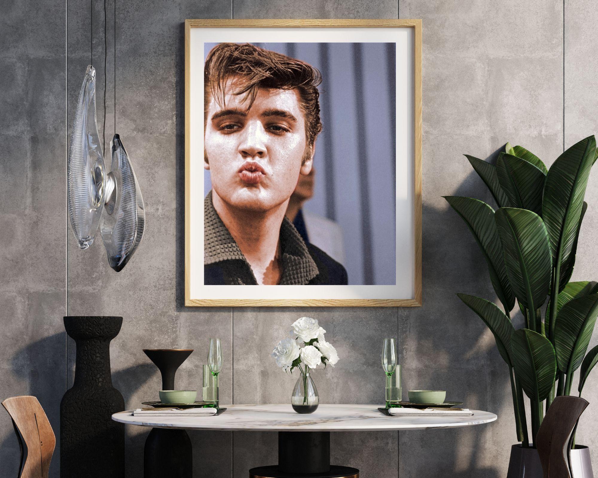 Elvis Presley: The Kiss - Photograph by Lloyd Dinkins
