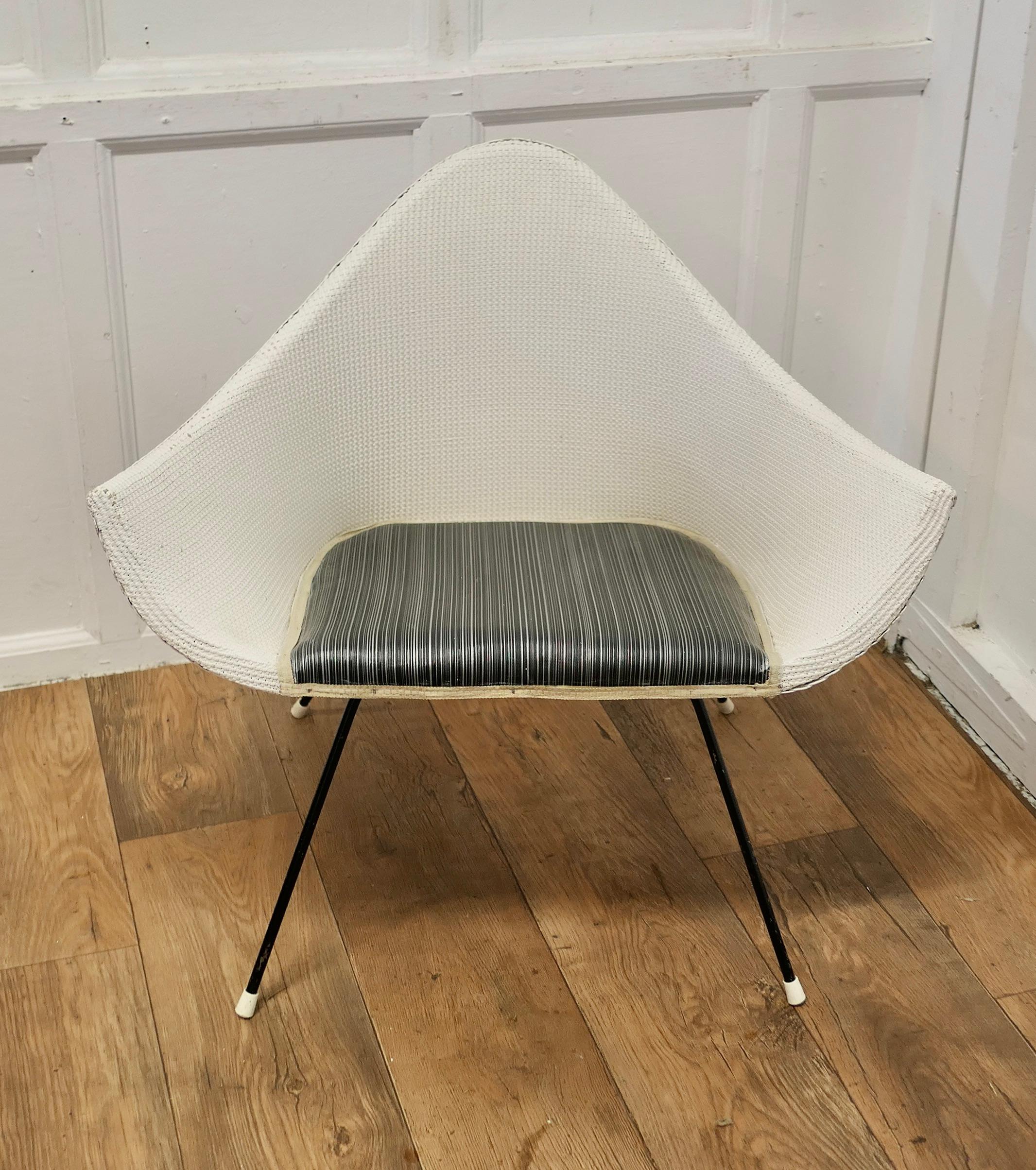 Mid-Century Modern Lloyd Loom 1960s “Stingray” Retro Arm Chair   A Quirky statement piece of its ti For Sale