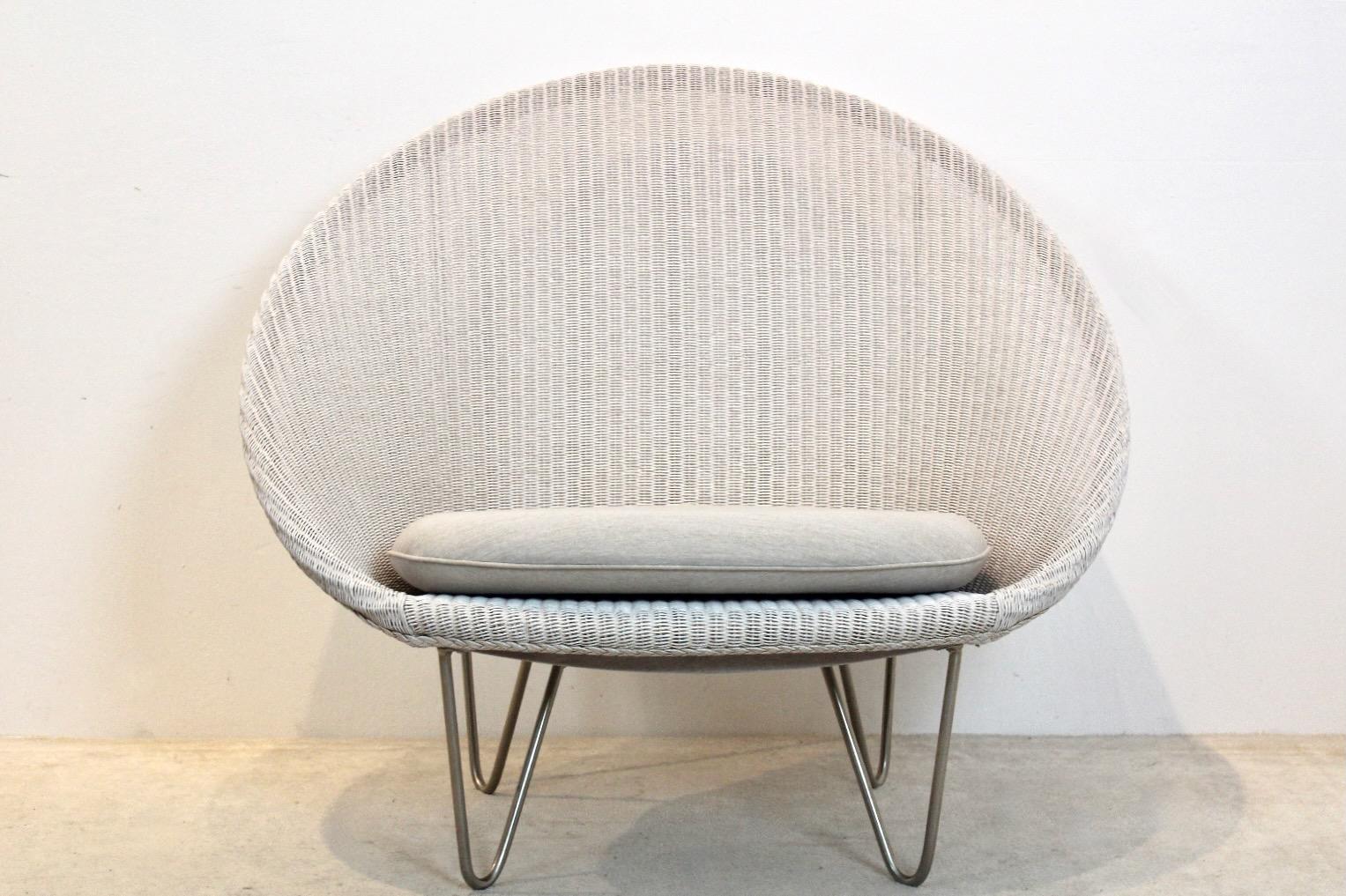 Lloyd Loom Lounge Chair in White Grey 1
