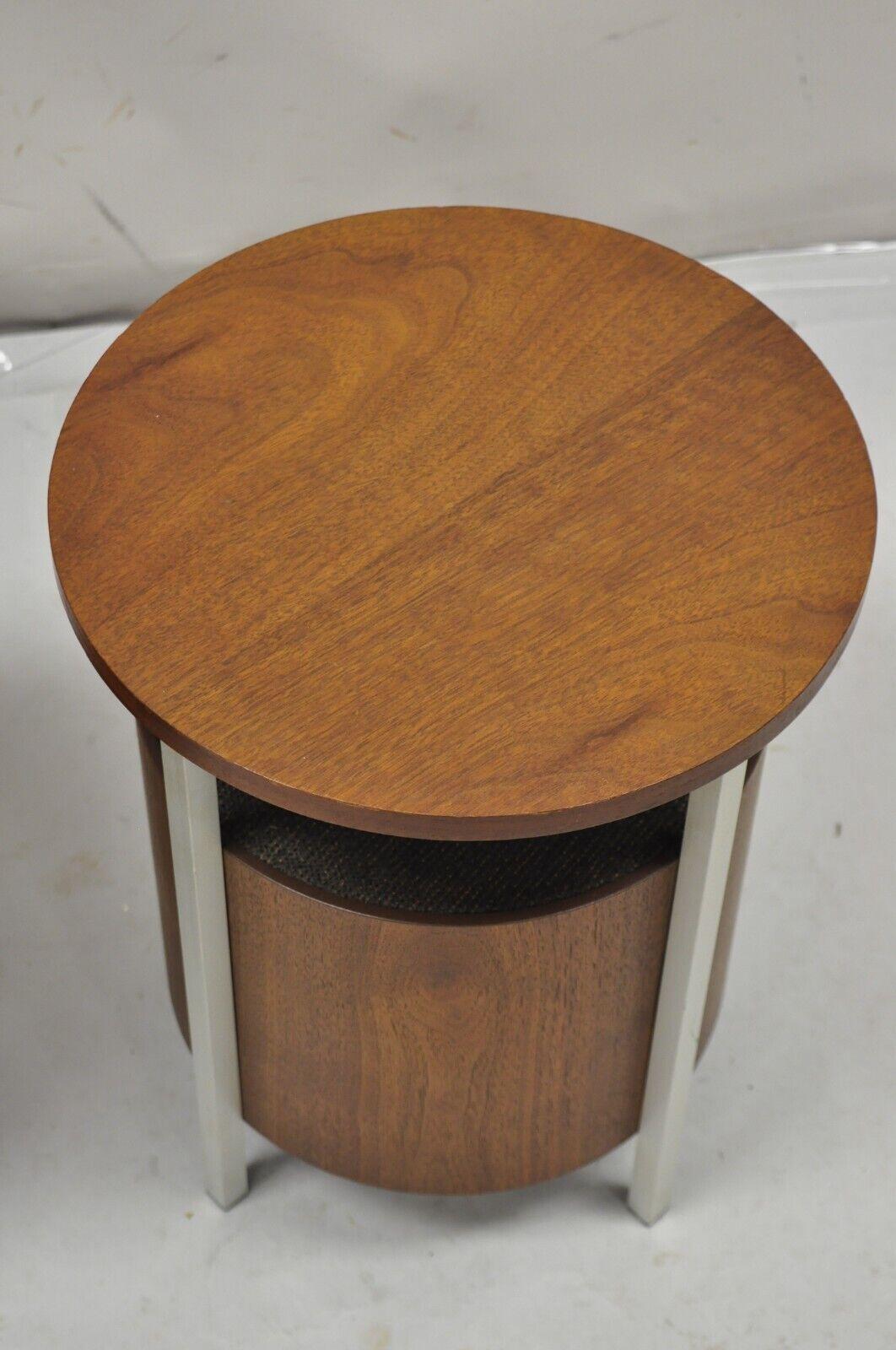 Lloyd's Speaker Model 2W22-148A Teak & Aluminum Round Mid Century Speakers- Pair In Good Condition In Philadelphia, PA