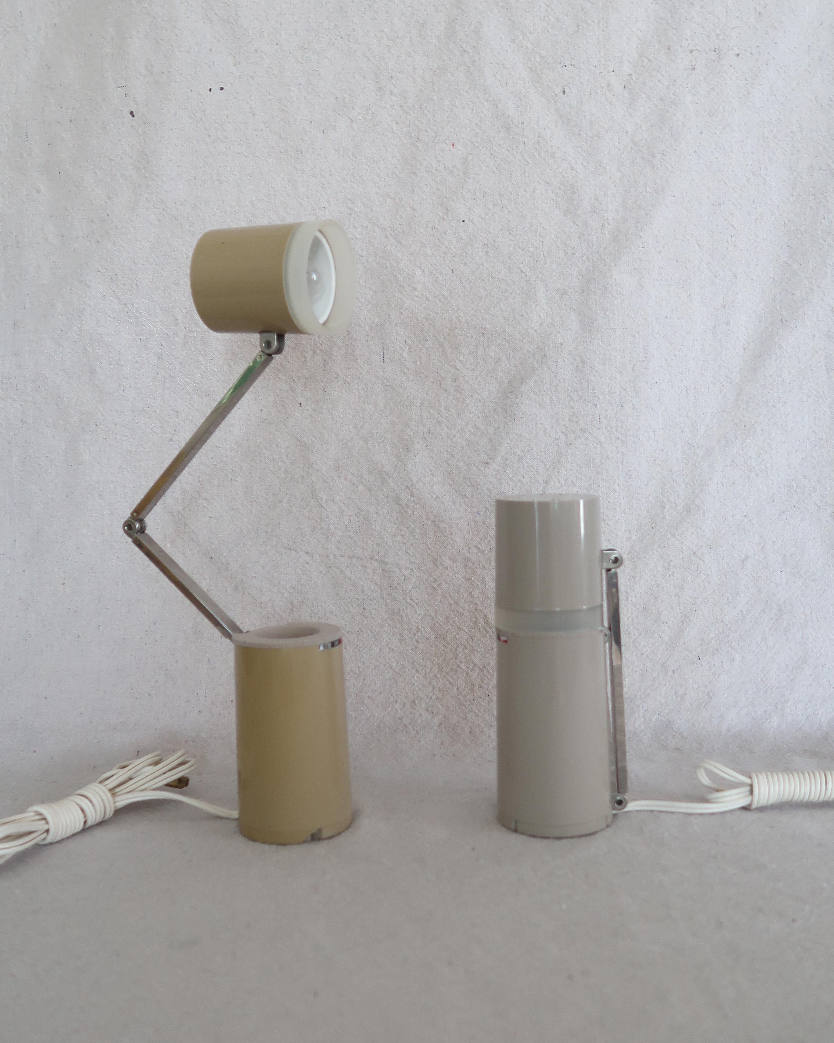 Lloyd's Tensor Style High Intensity Lamp In Good Condition For Sale In Los Angeles, CA