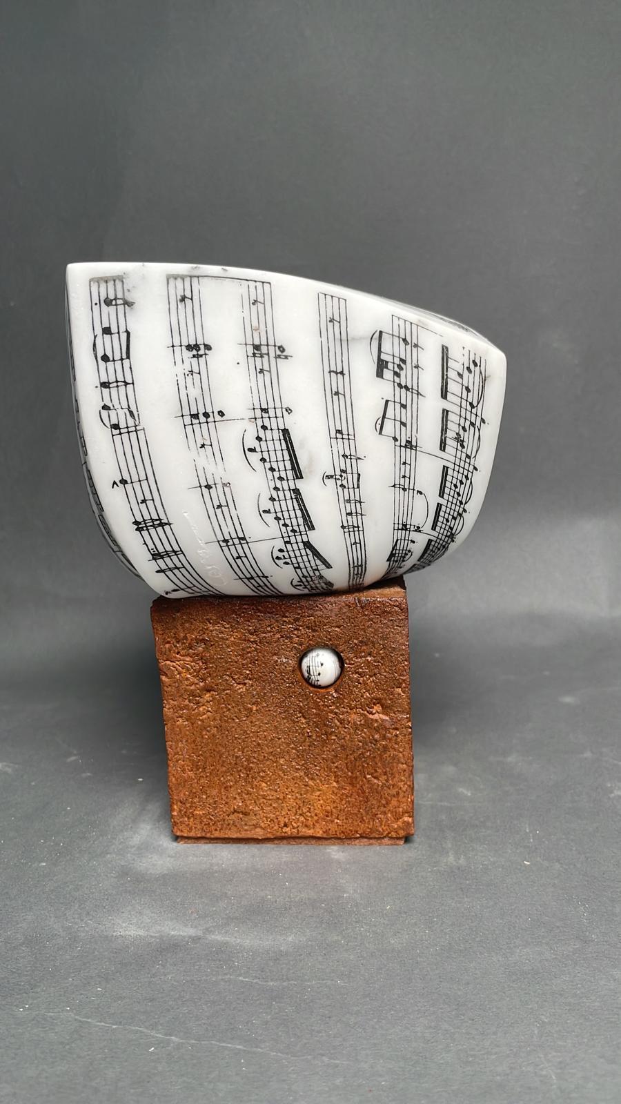 Fuga O – 21. Jahrhundert, Zeitgenössische Kunst, Abstrakte Skulptur, Musik, Drehbuch