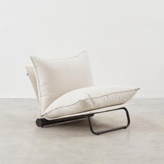 LO Design Roberto Lucci and Paolo Orlandini Le Farfalle chair for Elam, Italy