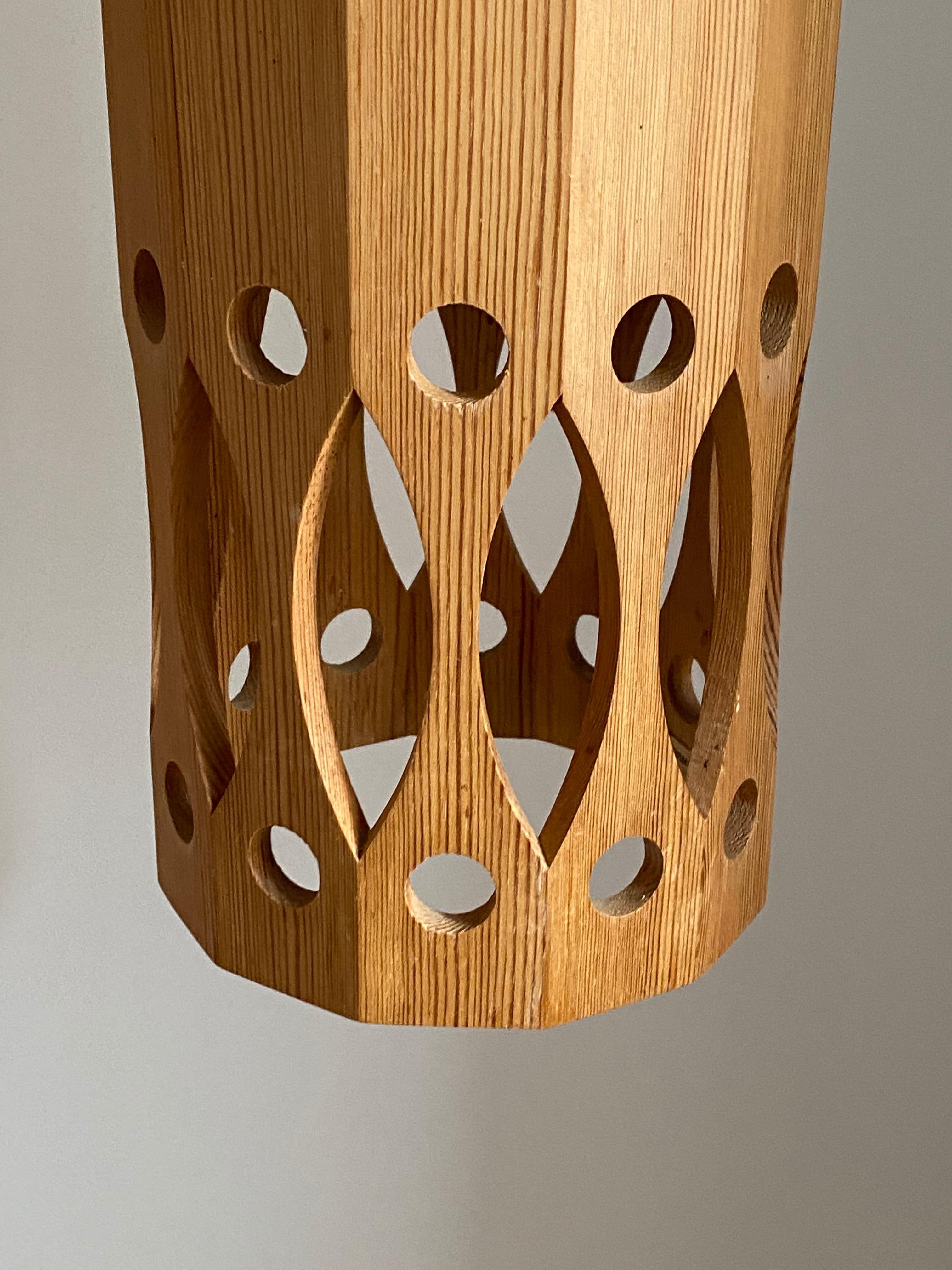 Modern L.O. Nilsson, Pendant Lamp, Solid Pine, Signed, Sweden, 1960s For Sale