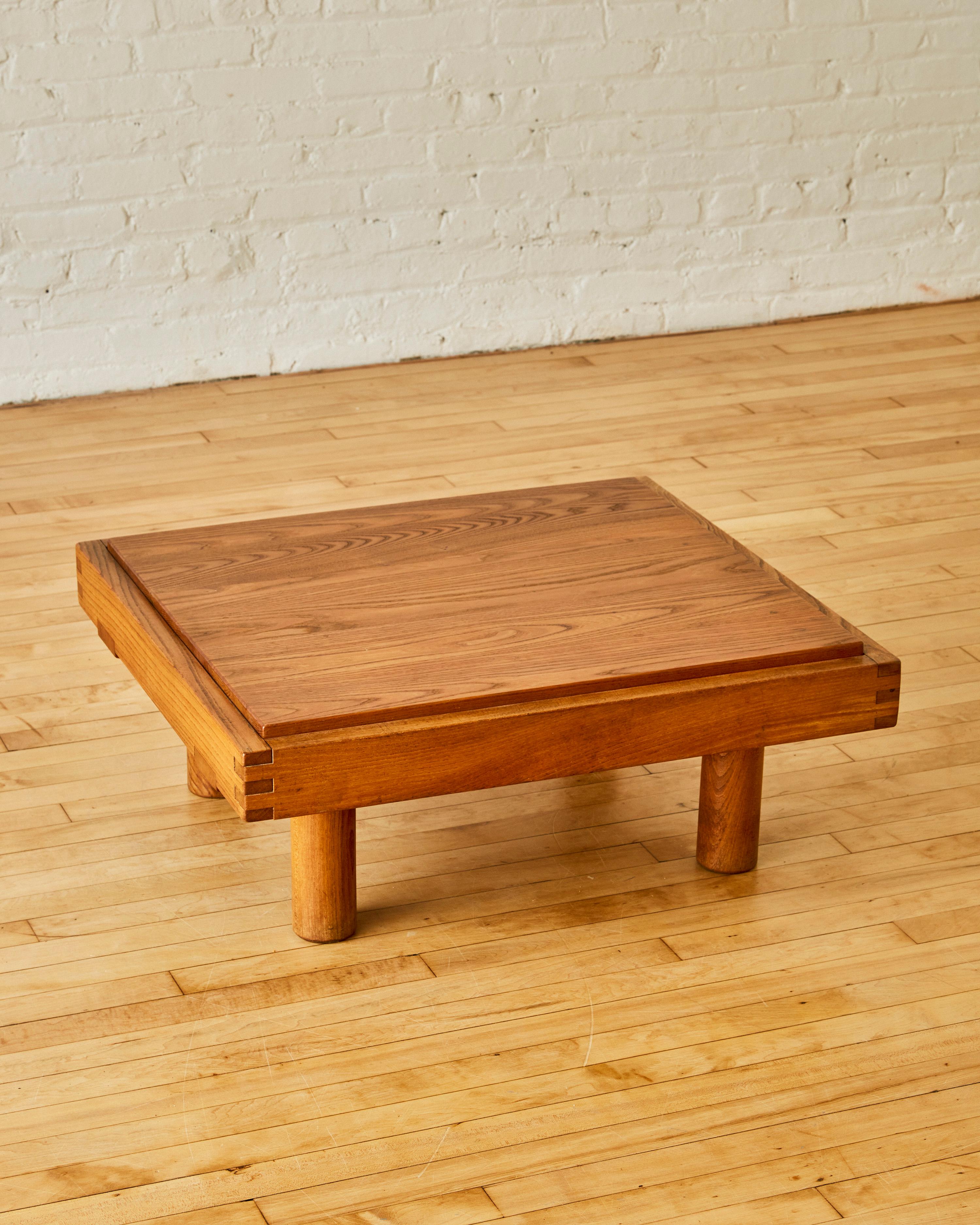 LO9A Bench Seat by Pierre Chapo In Good Condition For Sale In Long Island City, NY