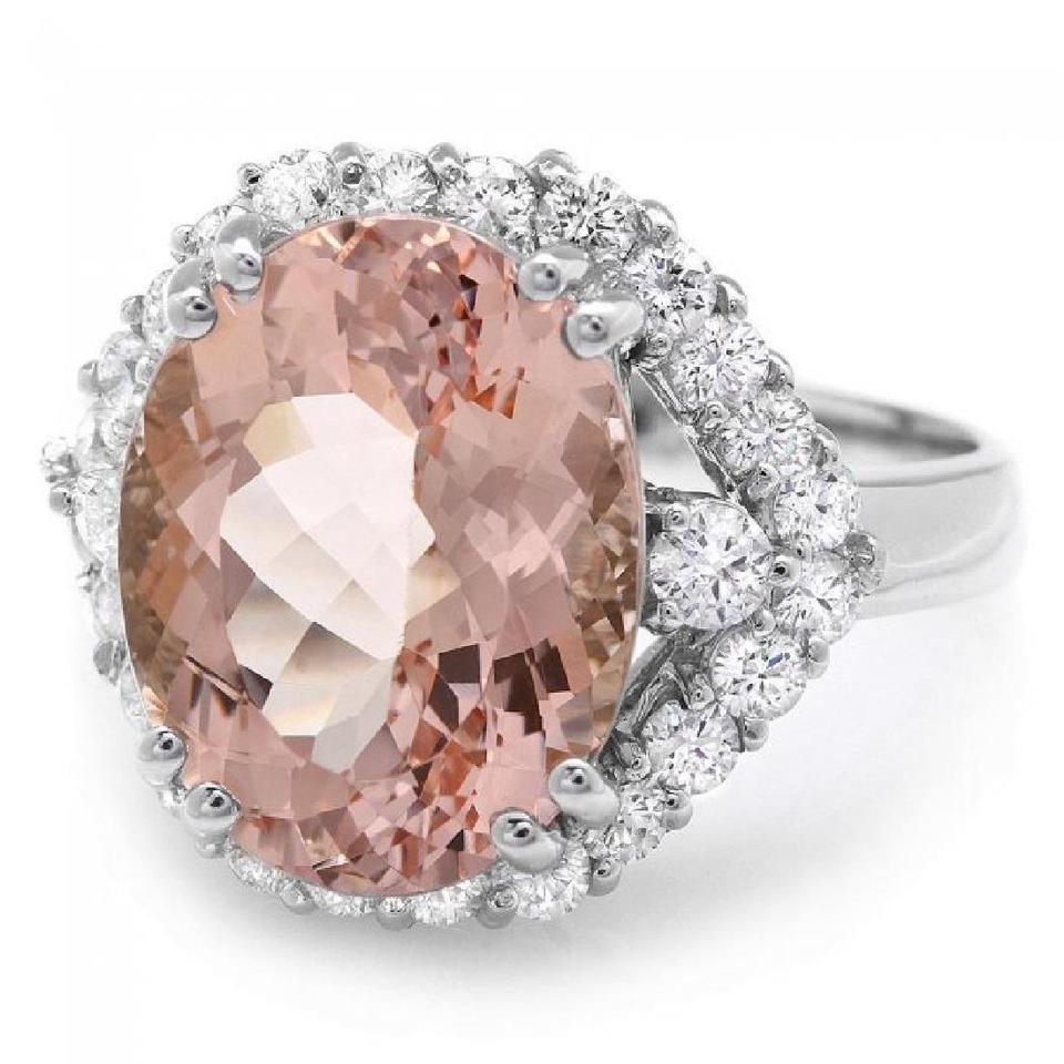 7.15 Carats Exquisite Natural Morganite and Diamond 14K Solid White Gold Ring In New Condition For Sale In Los Angeles, CA