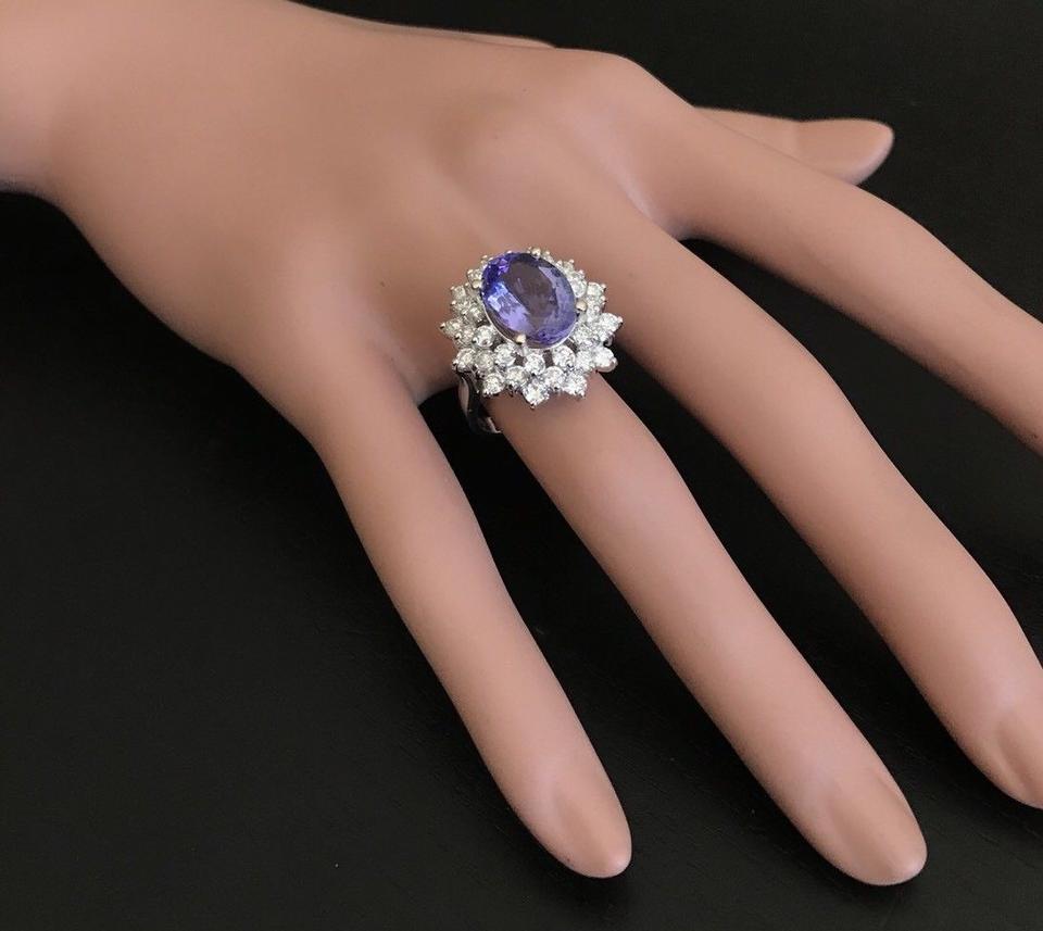 7.30 Carat Natural Tanzanite and Diamond 14K Solid White Gold Ring For Sale 3