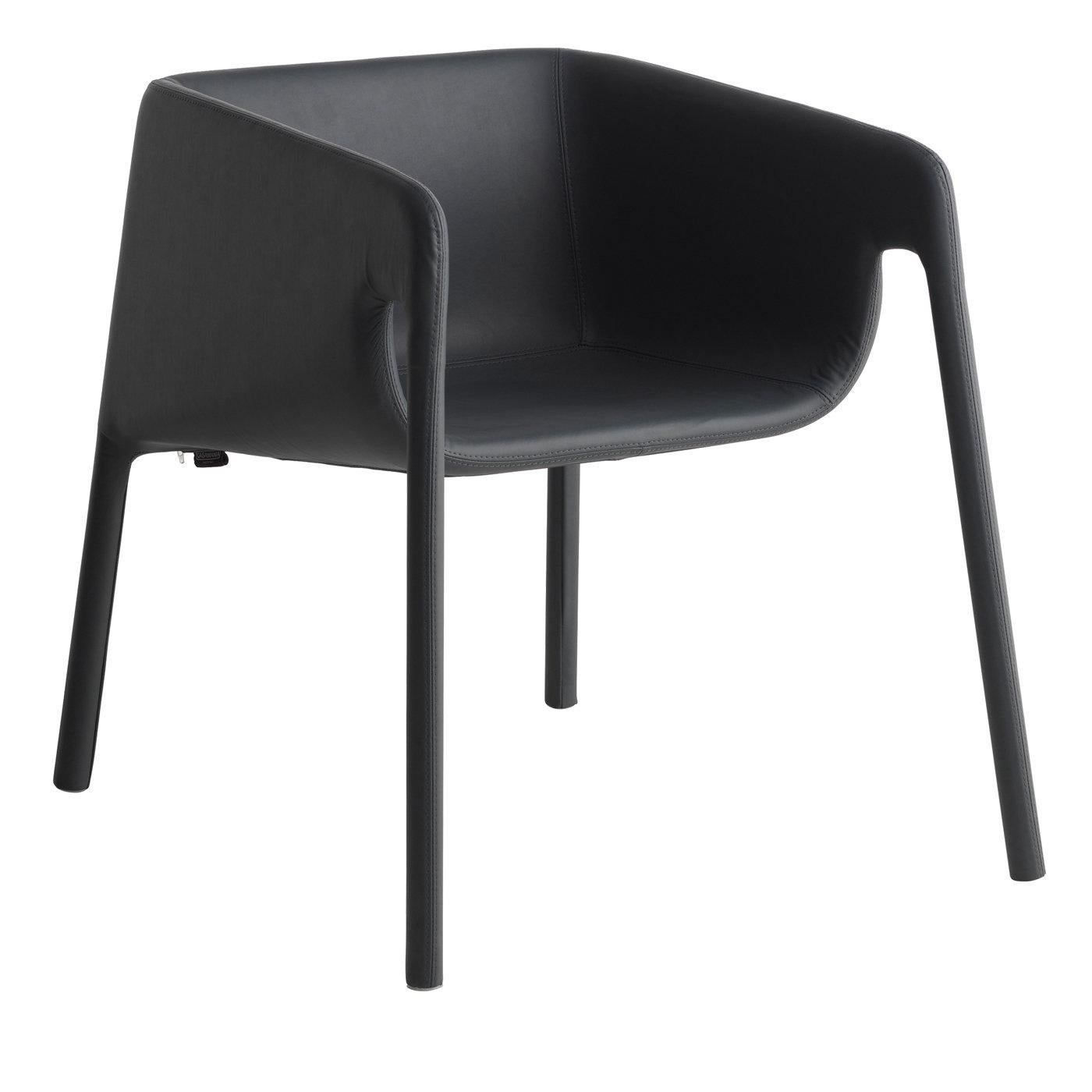 Italian Lobby Black Leather Chair by StokkeAustad