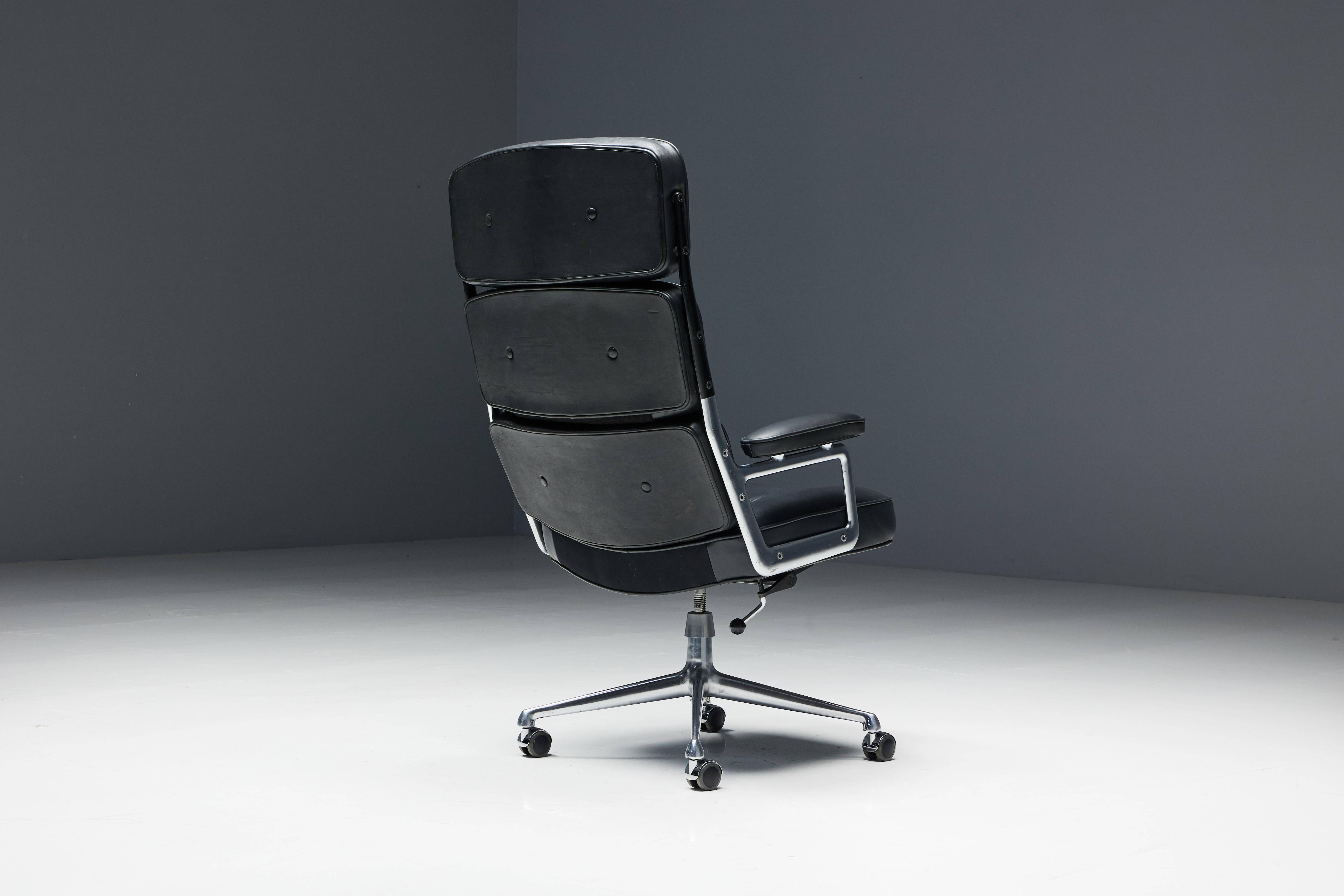 Lobby Desk Chair ES104 by Charles & Ray Eames for Herman Miller, USA, 1960s For Sale 4