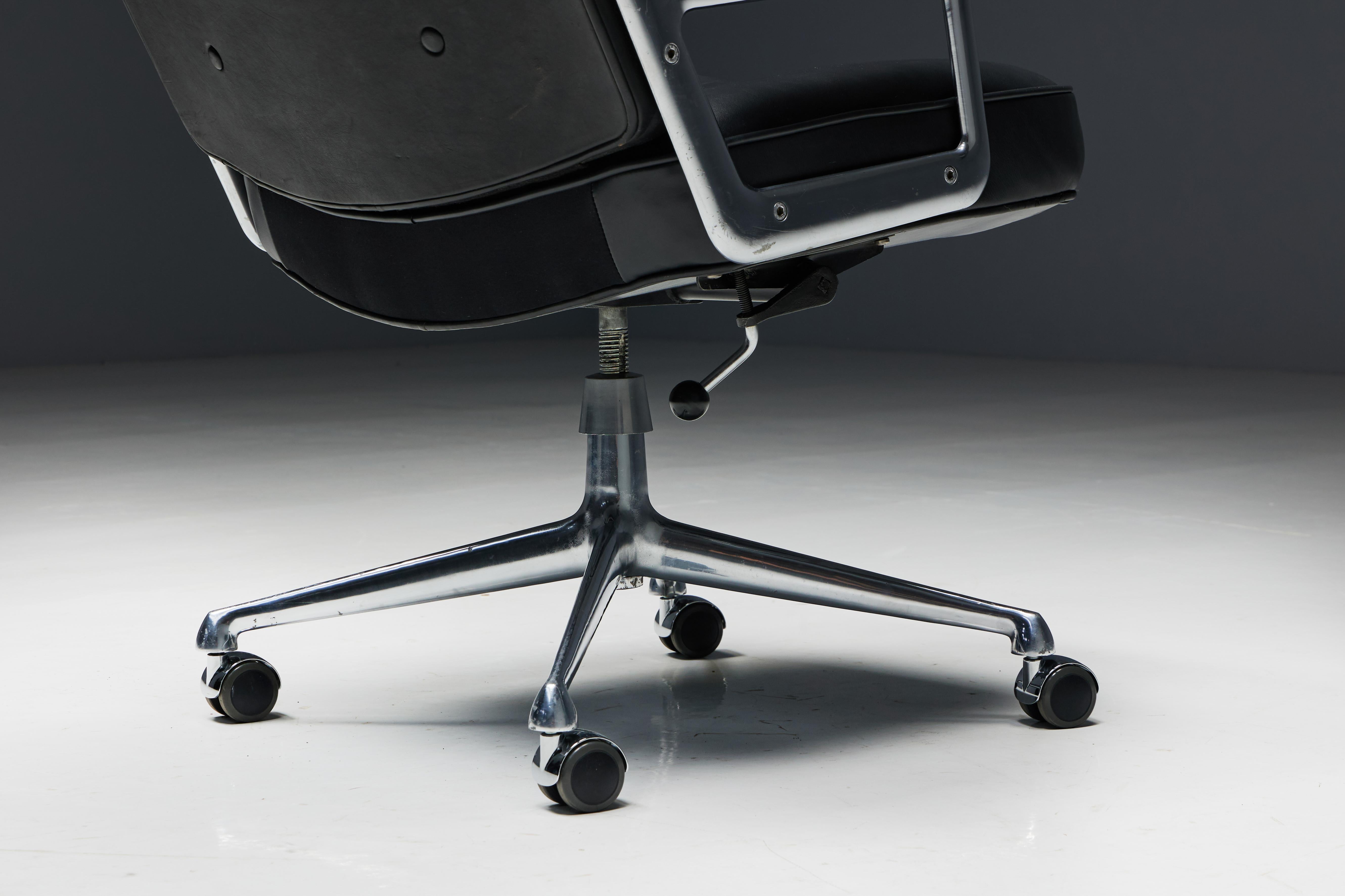 Lobby Desk Chair ES104 by Charles & Ray Eames for Herman Miller, USA, 1960s For Sale 7