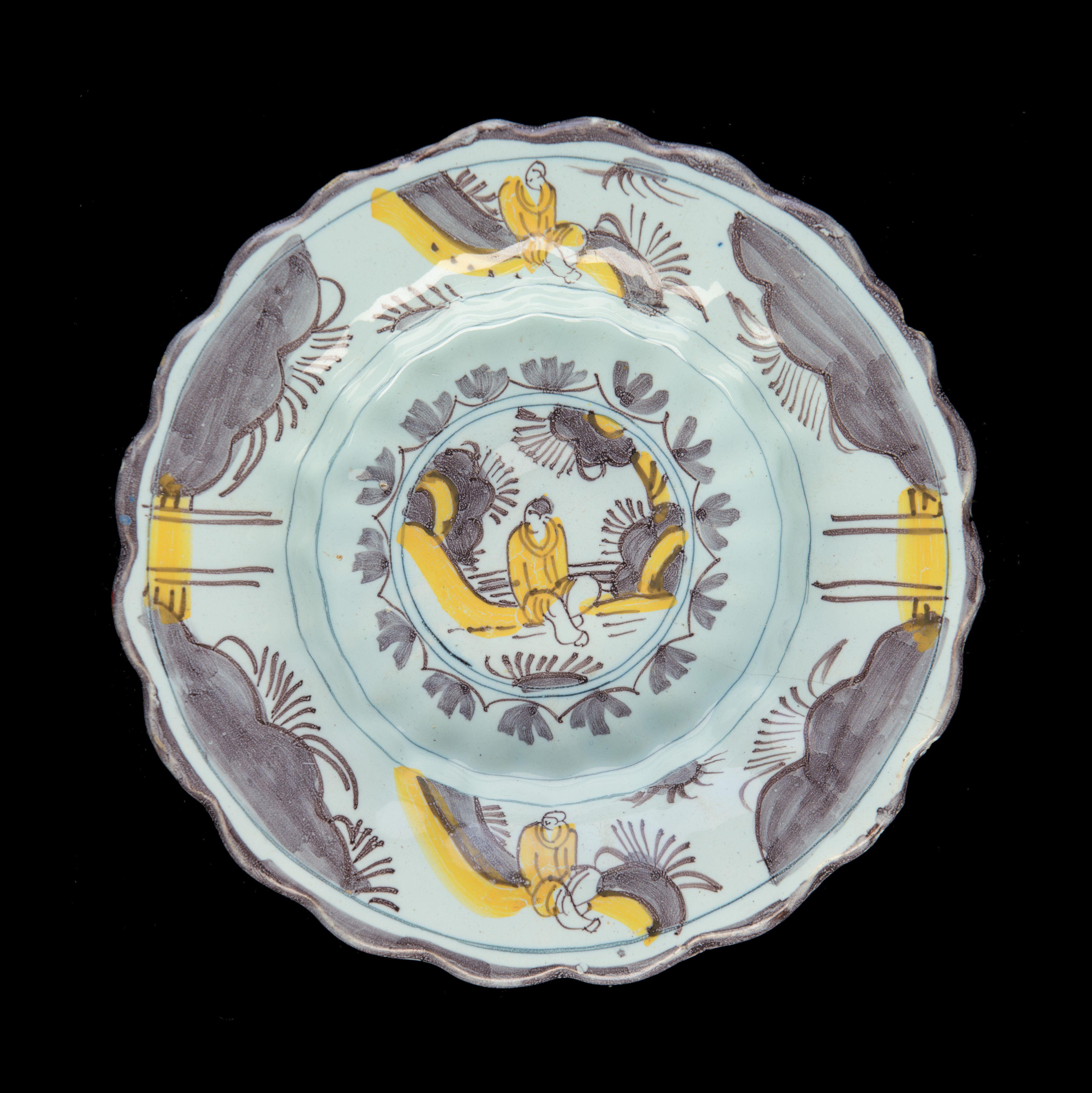 18th Century and Earlier Lobed Dish with Purple and Yellow Chinoiserie Landscape Delft, 1680-1700 For Sale