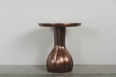 Mesa Lobed Le Verre - Laca crema y cobre de Robert Kuo, Edición limitada