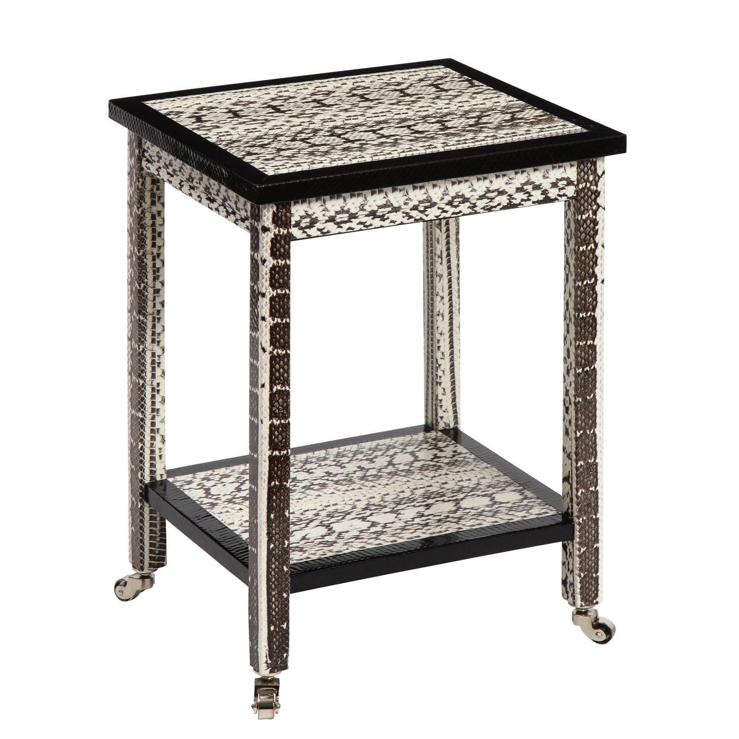 Moderne Paire de tables d'appoint Lobel Originals à 2 niveaux en peau de serpent noir et blanc, neuves en vente