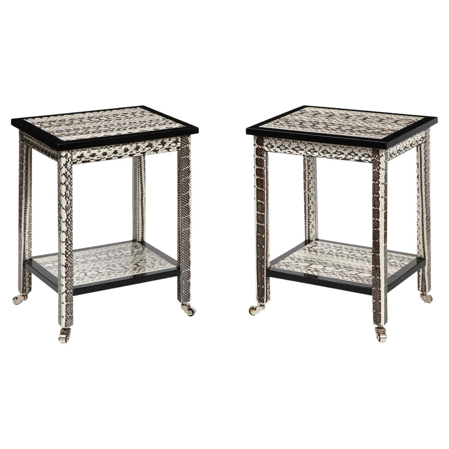 Paire de tables d'appoint Lobel Originals à 2 niveaux en peau de serpent noir et blanc, neuves