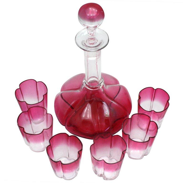 Lobmeyr 7teiliges, geriffeltes, rosafarbenes, gerafftes, klares Kristallkordel-Set im Angebot
