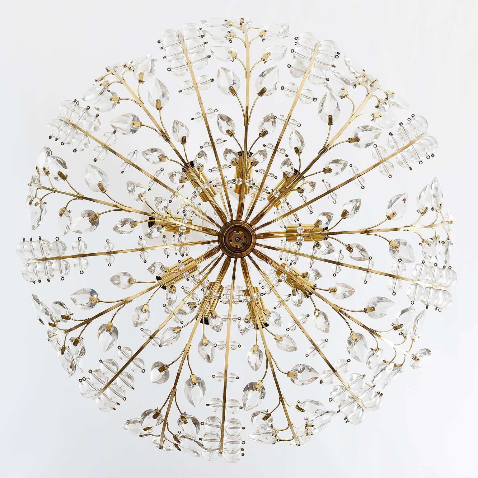 Austrian Lobmeyr Chandelier 'Ambassador', Oswald Haerdtl, Brass Glass, Austria, 1955 For Sale