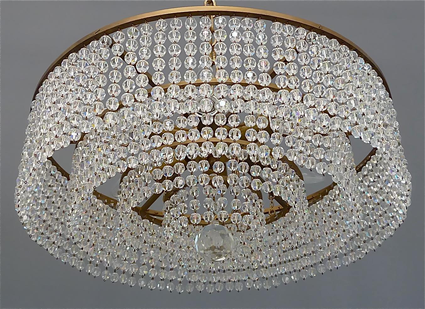 Faceted Lobmeyr Crystal Glass String Chandelier Patinated Brass Austria 1950s, No.2 of 2 For Sale