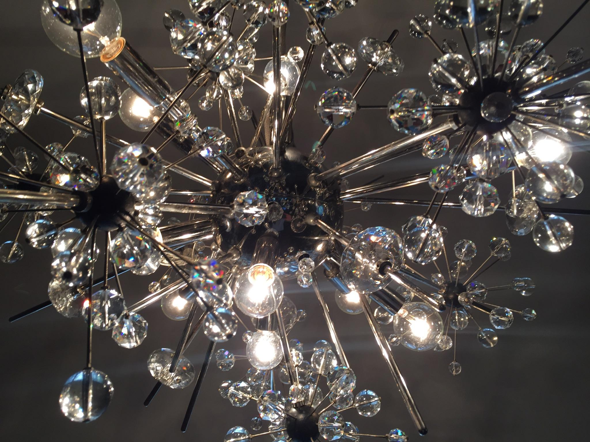 Mid-Century Modern Lobmeyr Metropolitan Opera Crystal Chandelier Sputnik Design For Sale
