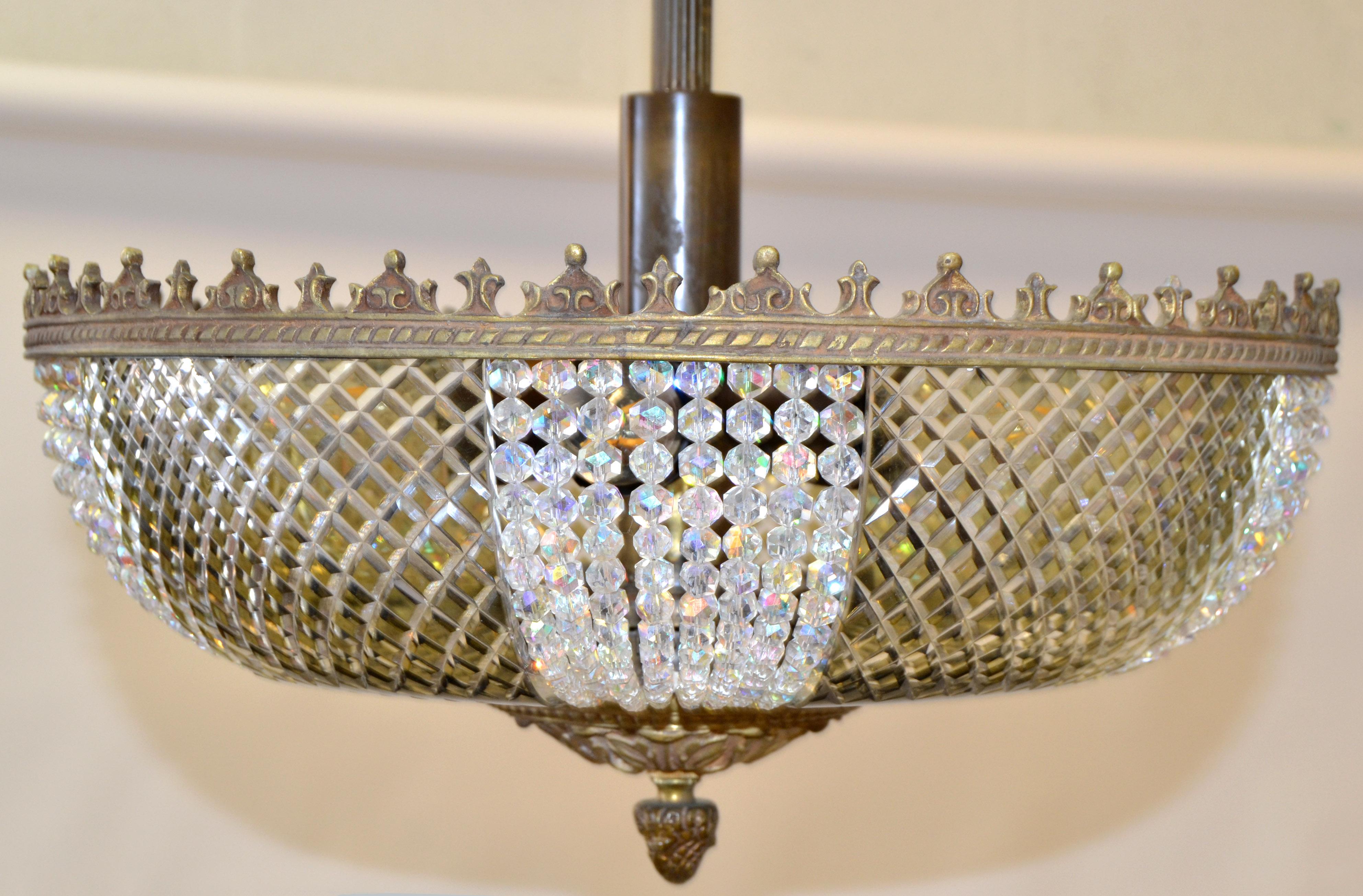 Hand-Crafted Lobmeyr Style Crystal and Bronze Pendant 5-Light Mid-Century Modern Austria 1950 For Sale