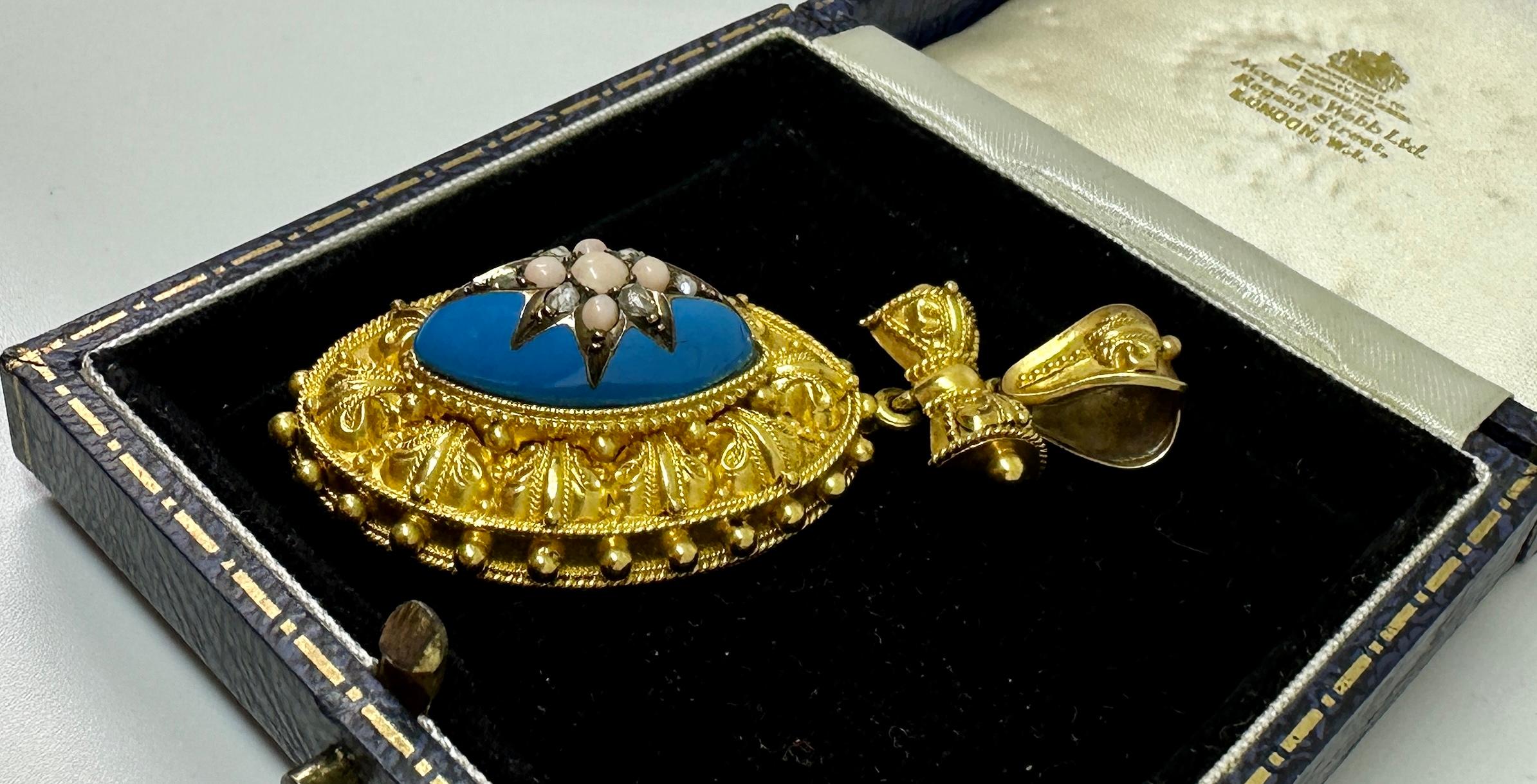 Locket Pendant Antique Angel Skin Coral Rose Cut Diamond Enamel 18 Karat Gold For Sale 5
