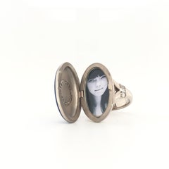 Locket Ring in Blue Enamel & 18K White Gold With 22 Diamonds & Oval Aquamarine