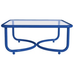Table basse Locus Solus bleue de Gae Aulenti