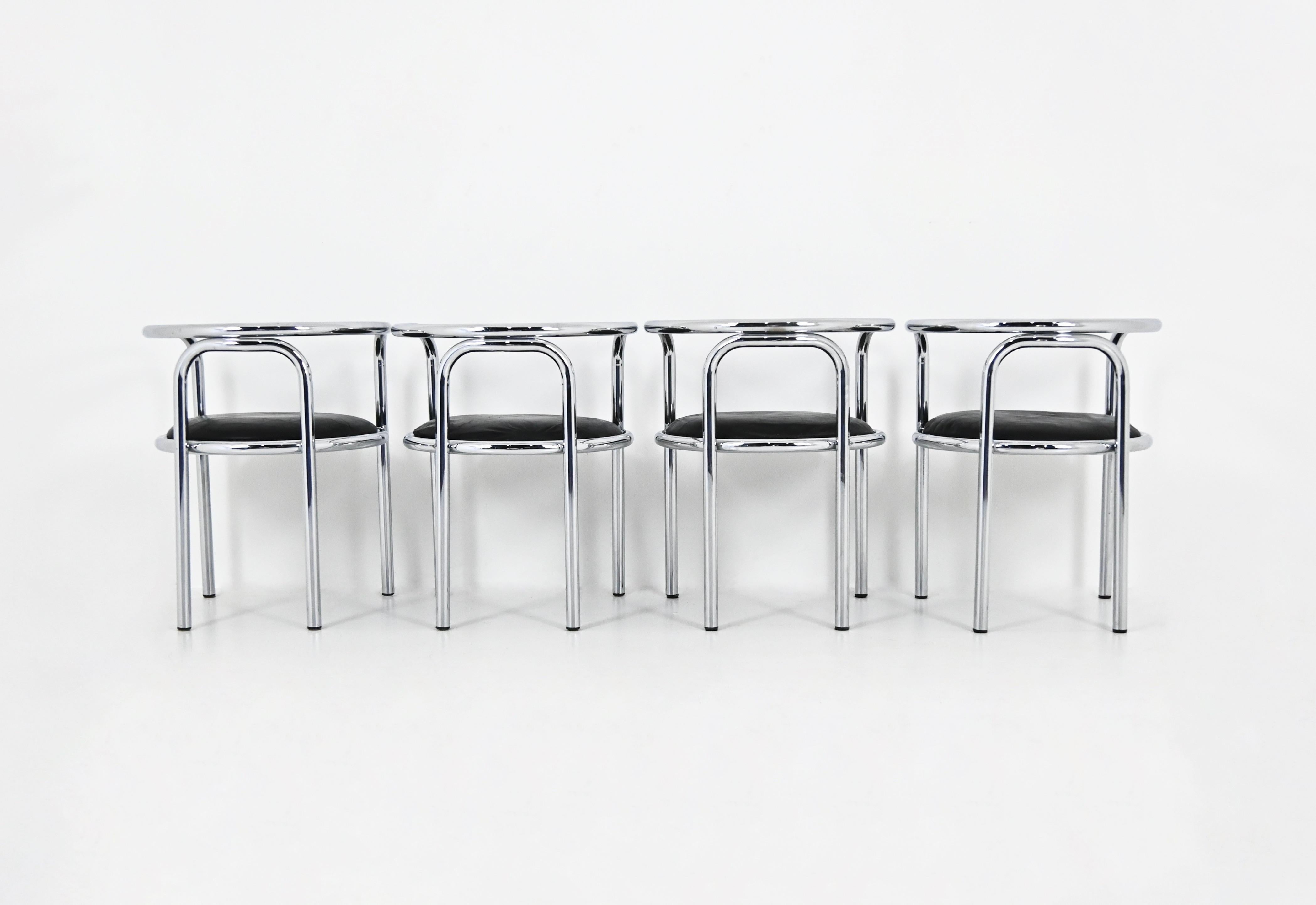 Milieu du XXe siècle Chaises 