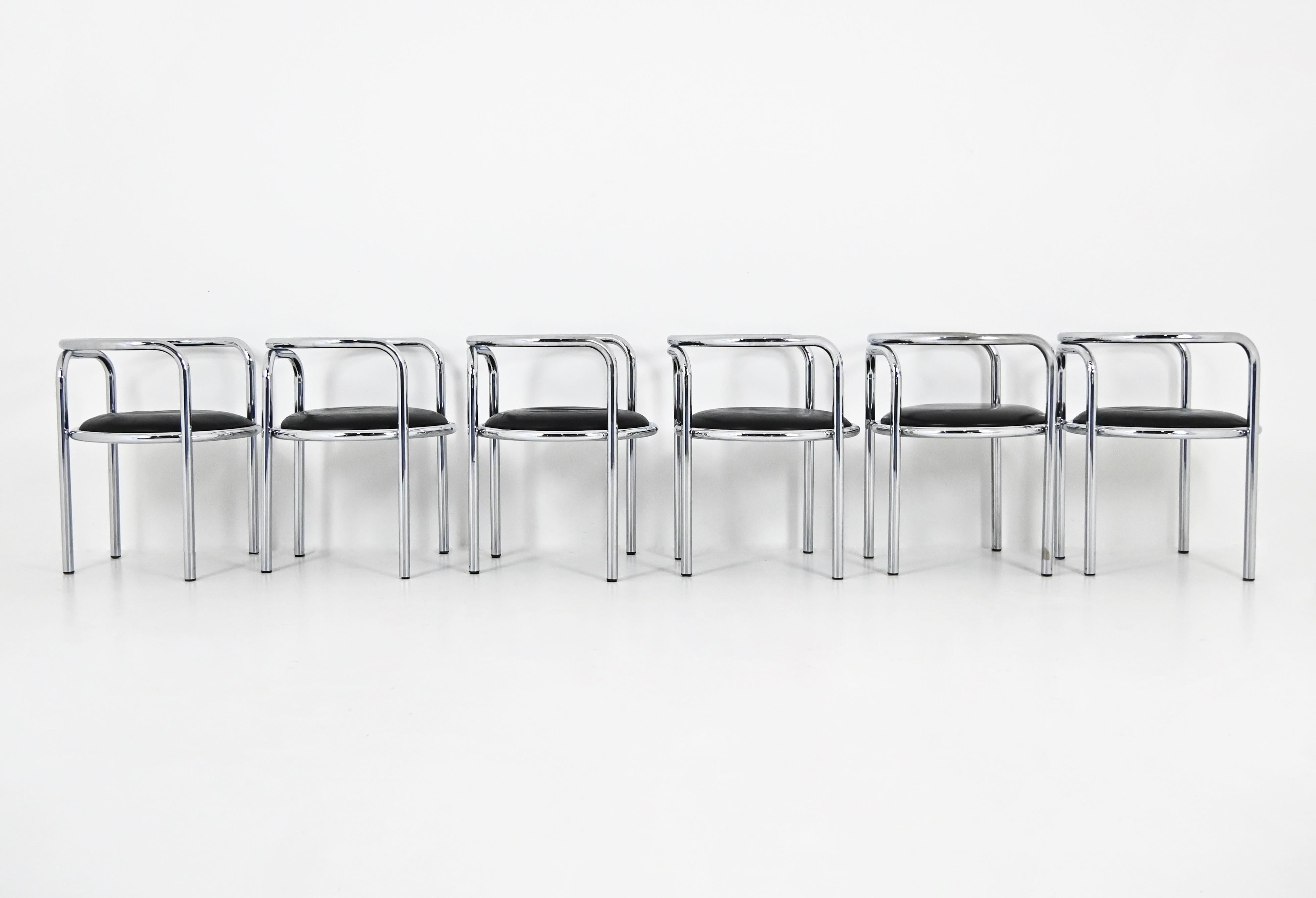 Milieu du XXe siècle Chaises 