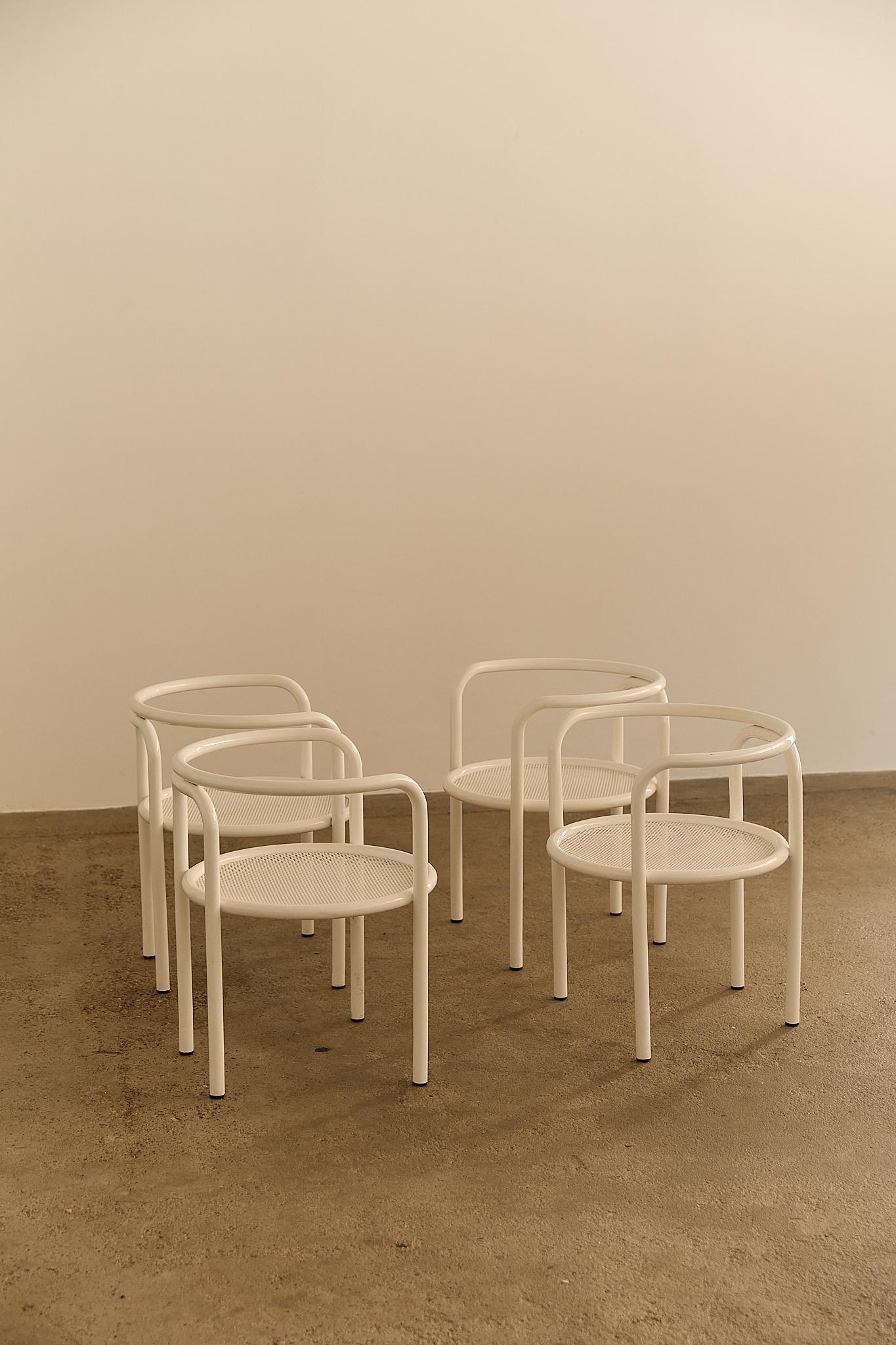 Locus Solus Chairs by Gae Aulenti White Set Of 4 im Angebot 2
