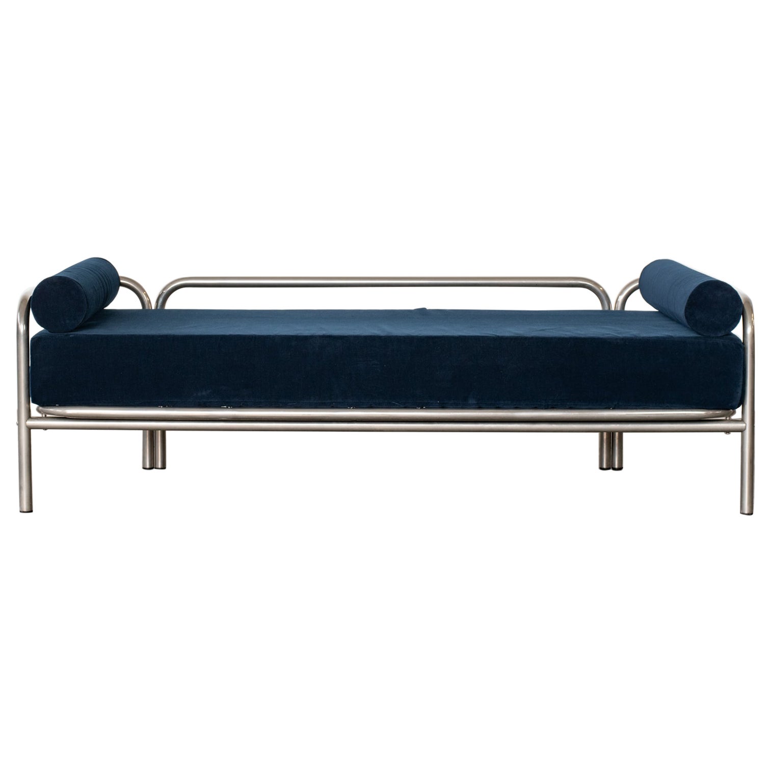 Locus Solus Day Bed by Gae Aulenti, Chromed Metal, Blue Cushions, 1970s For Sale