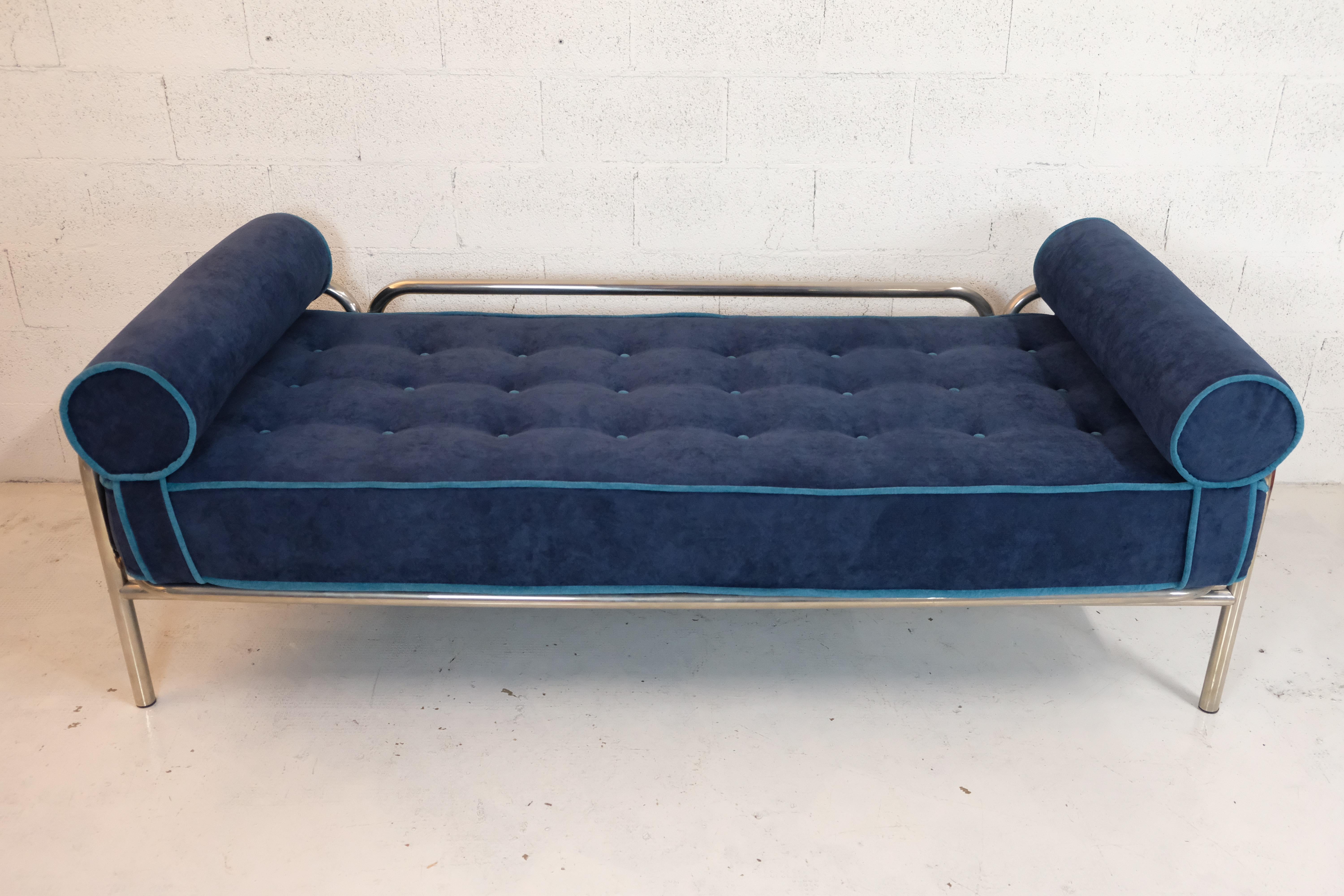 Mid-Century Modern Locus Solus daybed by Gae Aulenti for Poltronova 60s, 70s For Sale