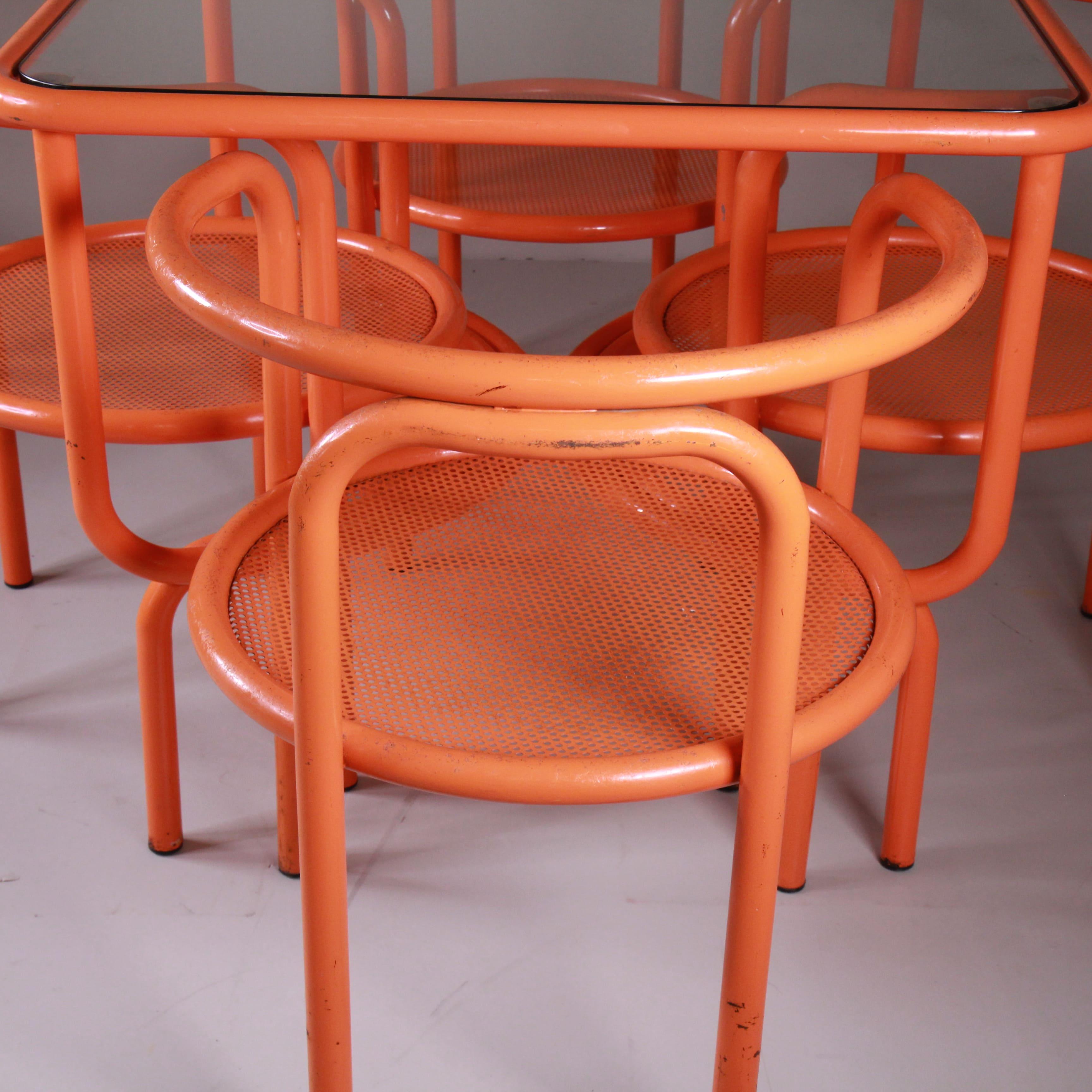 Locus Solus, Gae Aulenti, Orangefarbenes Set mit 4 Stühlen im Angebot 5