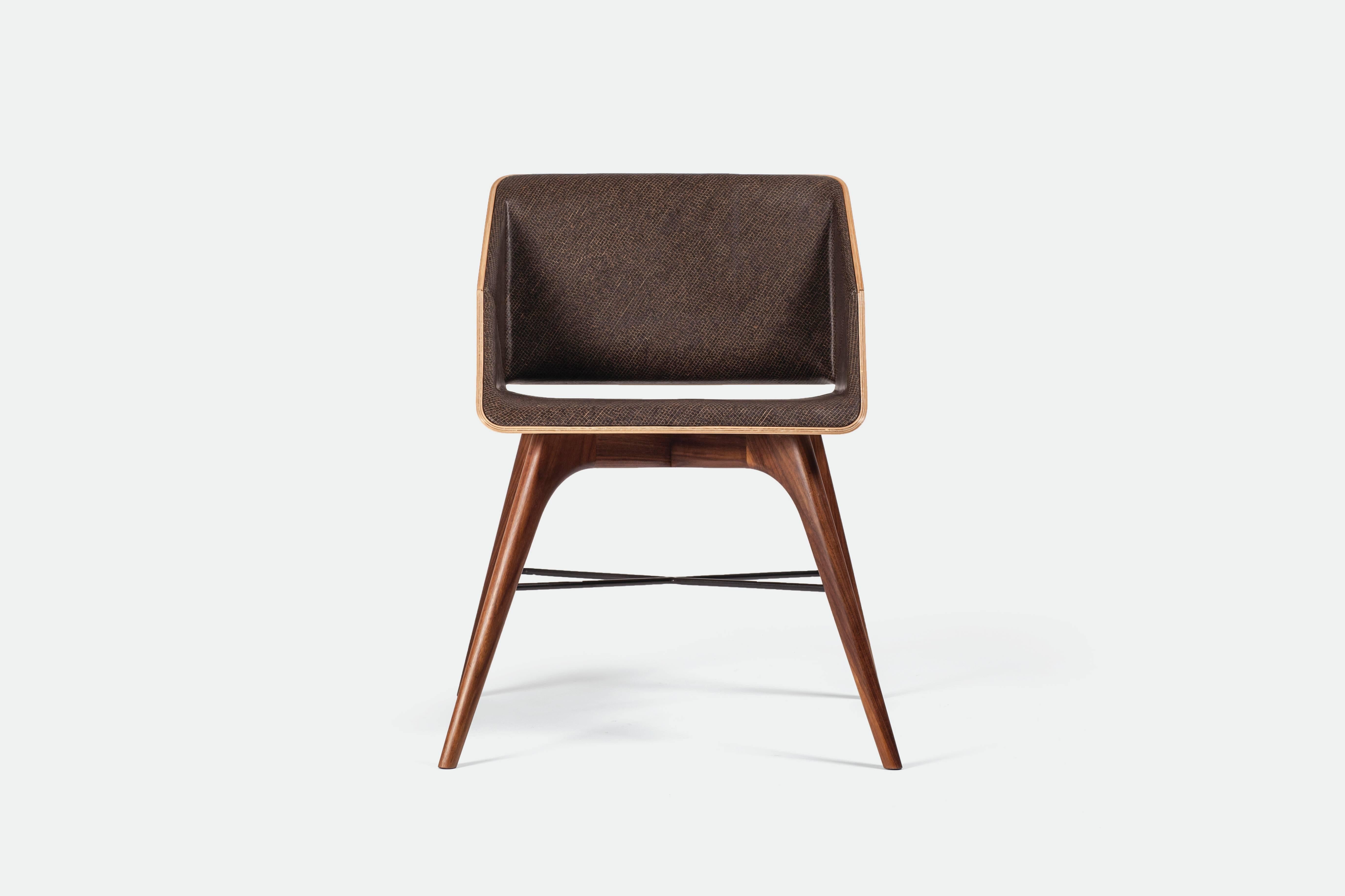 Schreibtisch „Locust“ aus Holz mit „Nest“-Stuhl von Alexandre Caldas (Organische Moderne) im Angebot