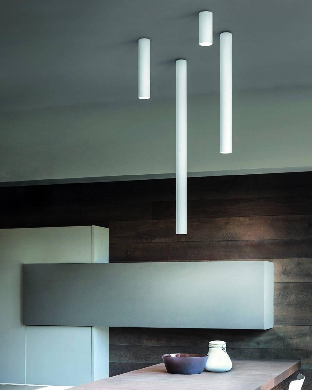 A simple form that delivers the light to wherever it’s needed, enhancing the space. Tubular and slim, A-Tube is a versatile lamp, available in different sizes and finishes, that can be fixed directly to the ceiling, suspended singularly, or used in