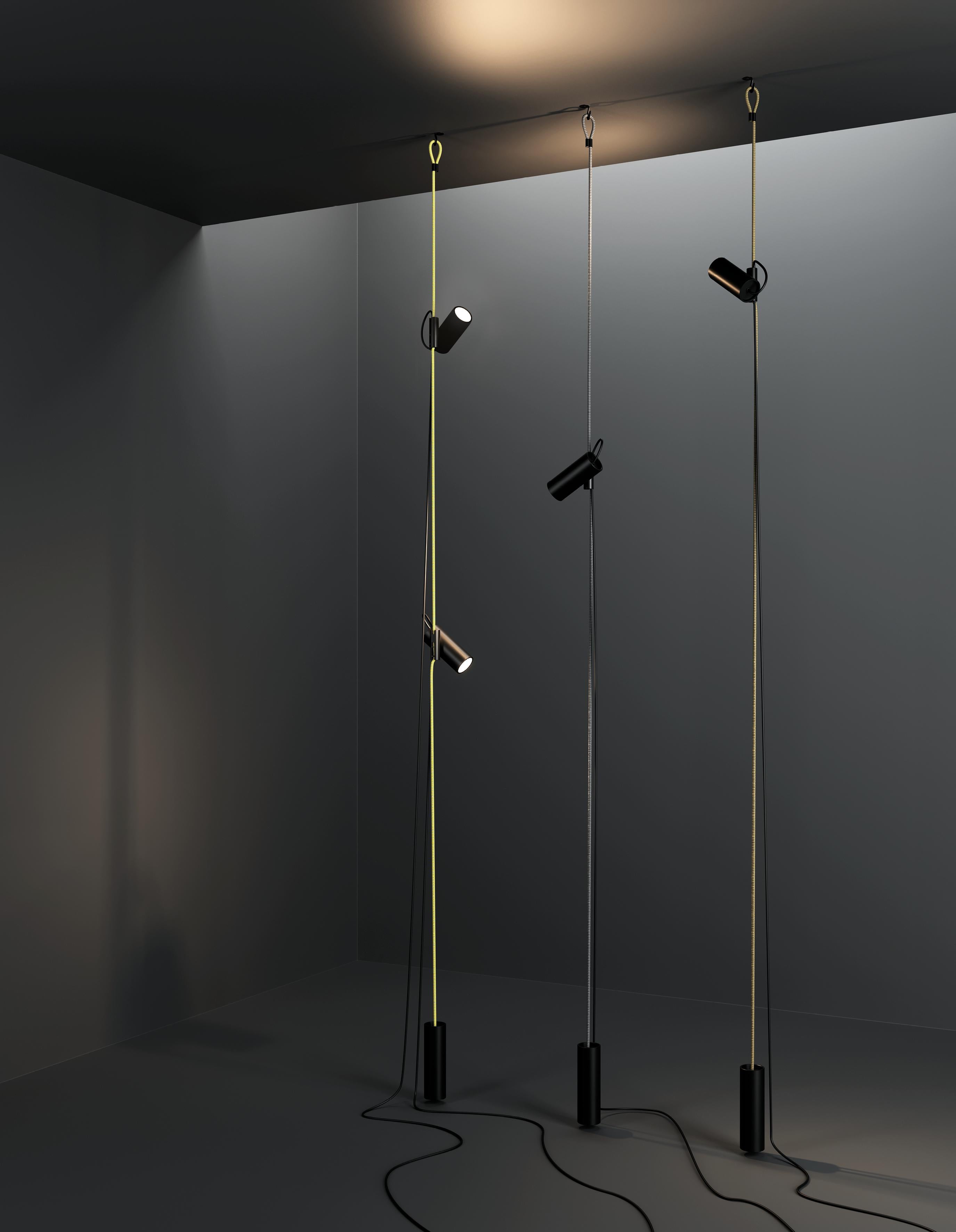Italiano Lampada da terra Lodes CIMA in argento di Marco Dessí in vendita