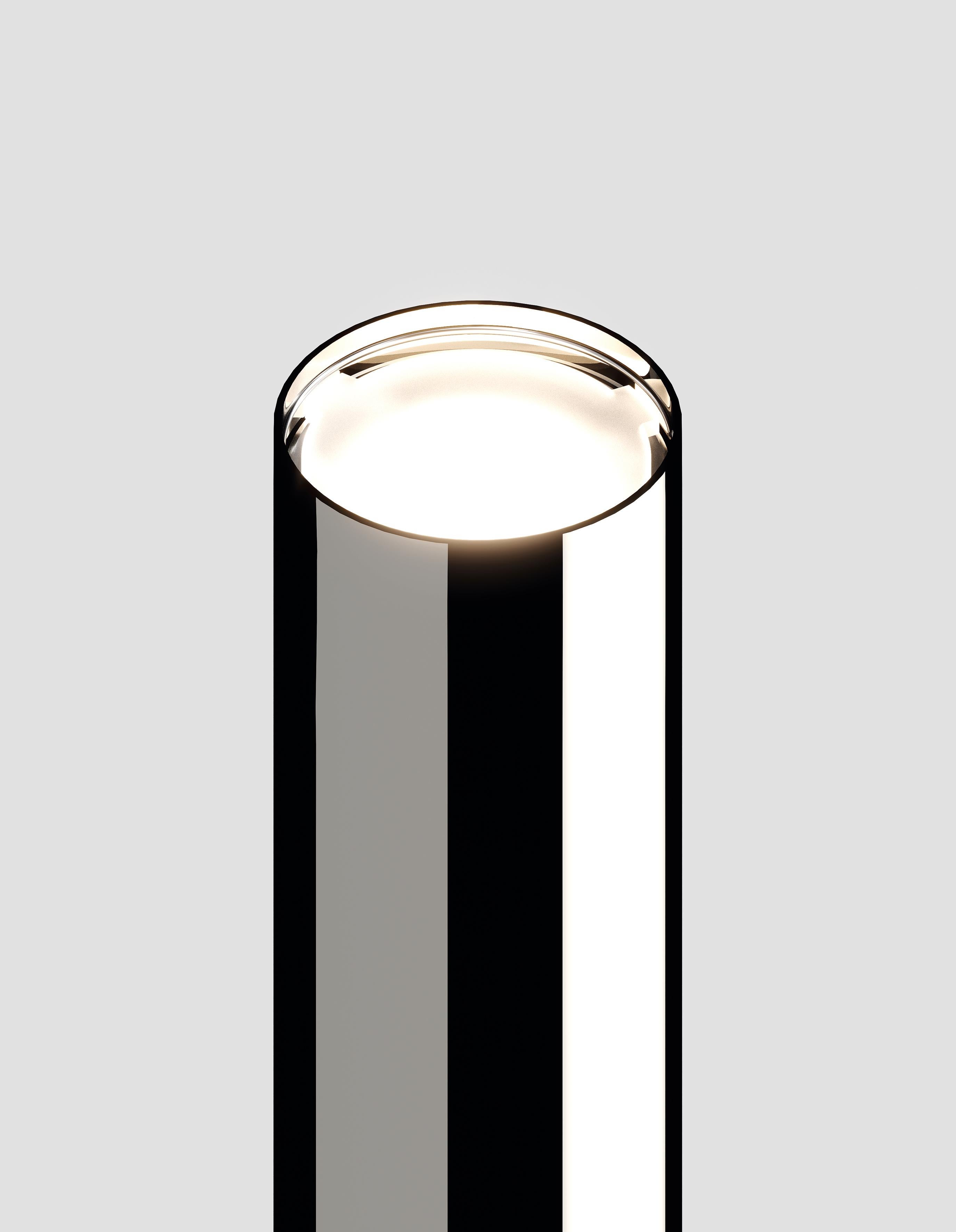 Lámpara de pie Lodes Croma en negro mate by Luca Nichetto Metal en venta