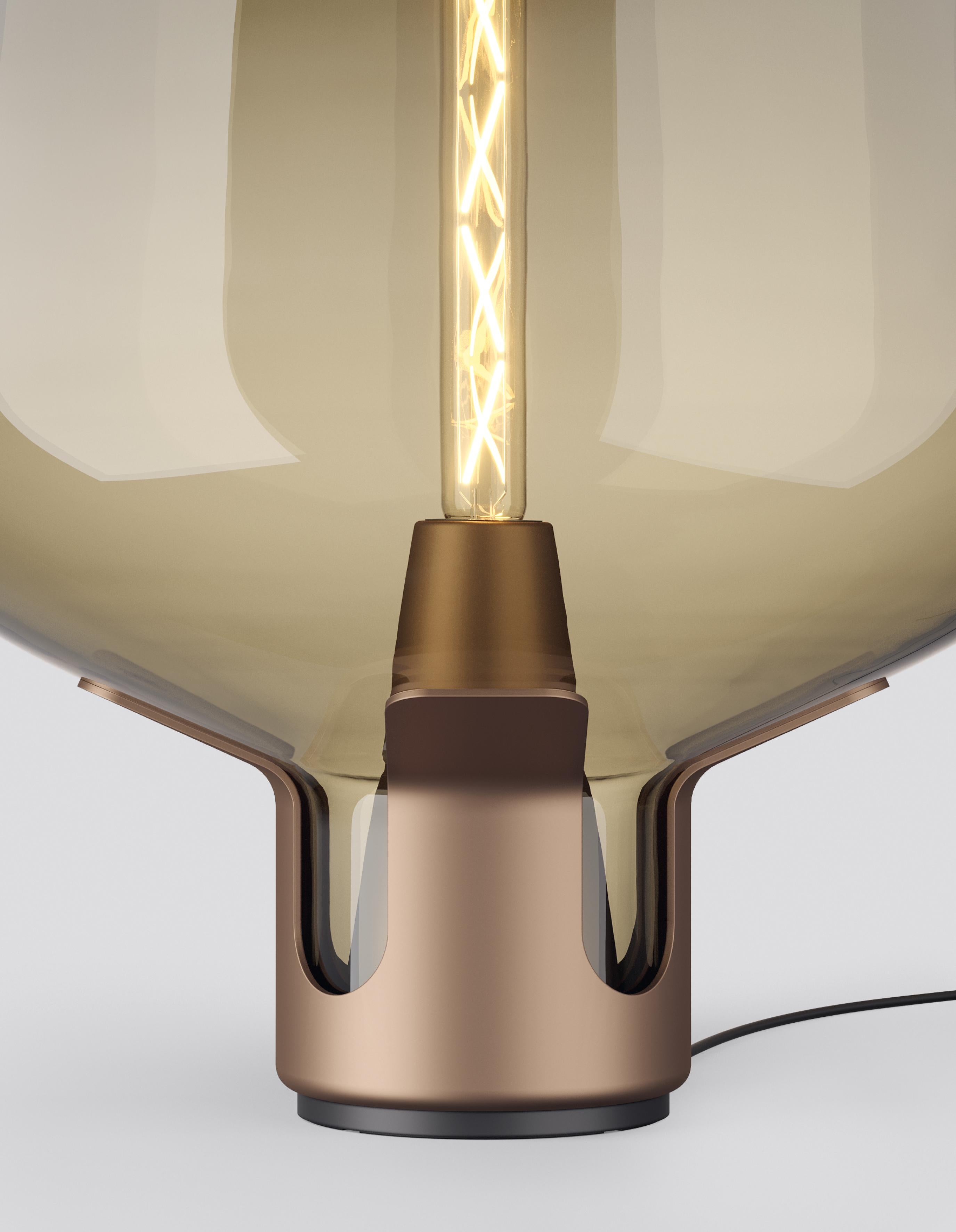Lodes FLAR Large Table Lamp by Patrick Norguet For Sale 2