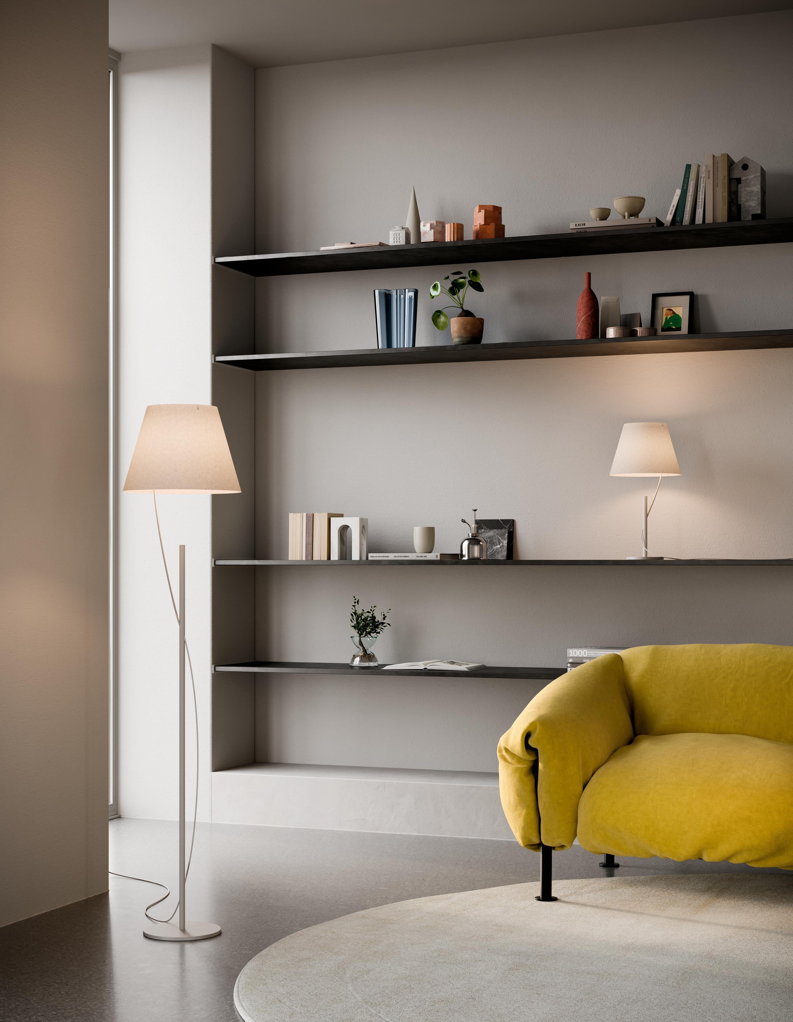 Lodes HOVER Table Lamp by YOY For Sale 1